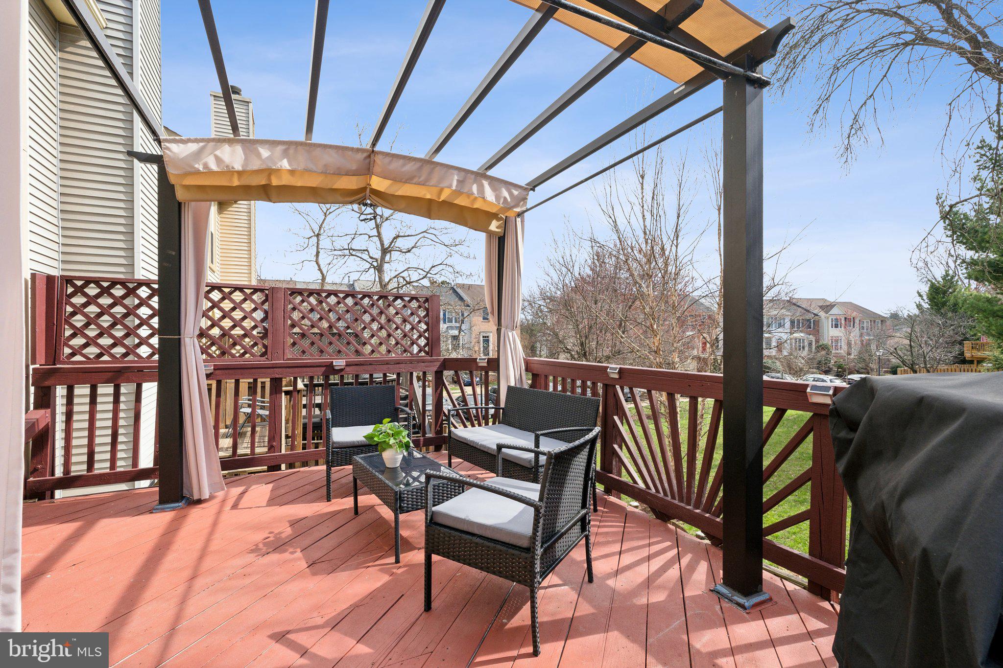 FOX CREEK - Residential