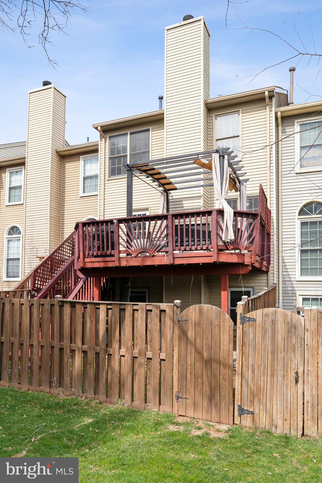 FOX CREEK - Residential