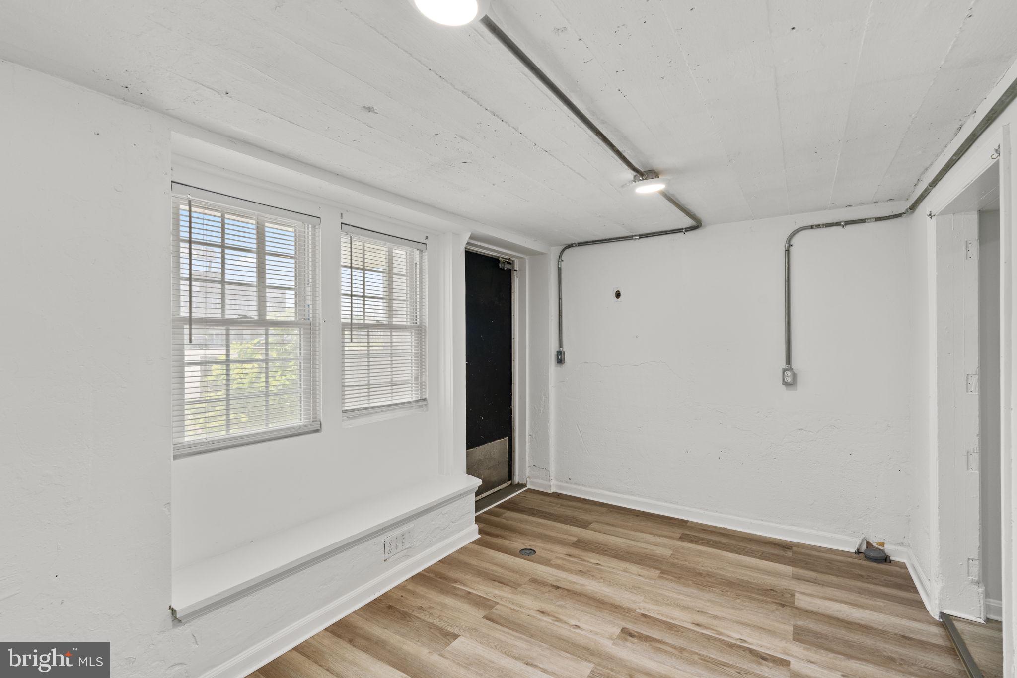 WARD 27 - Residential