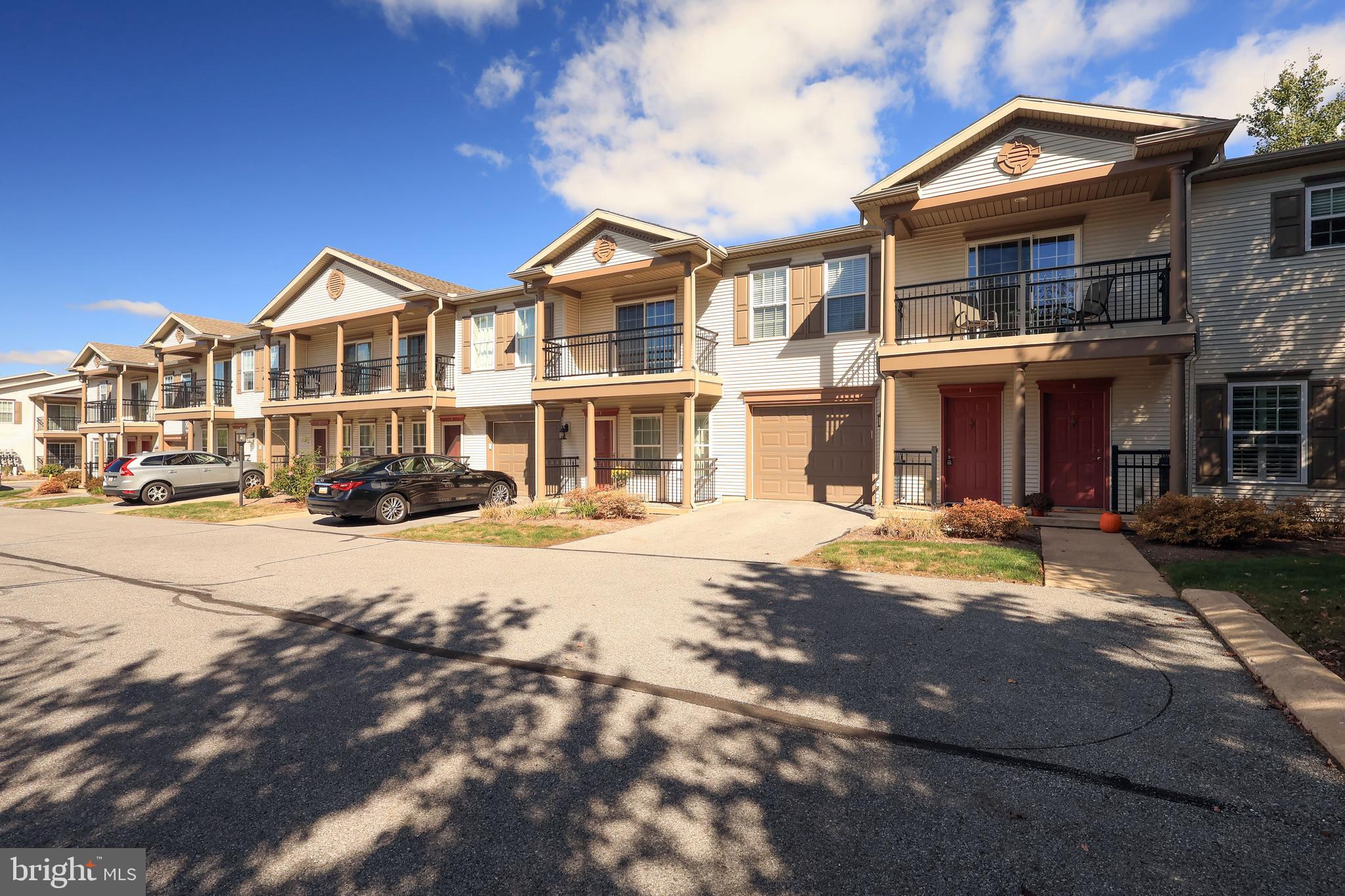 VILLAGE AT PENN STATE - HOMECOMING RIDGE II - Residential