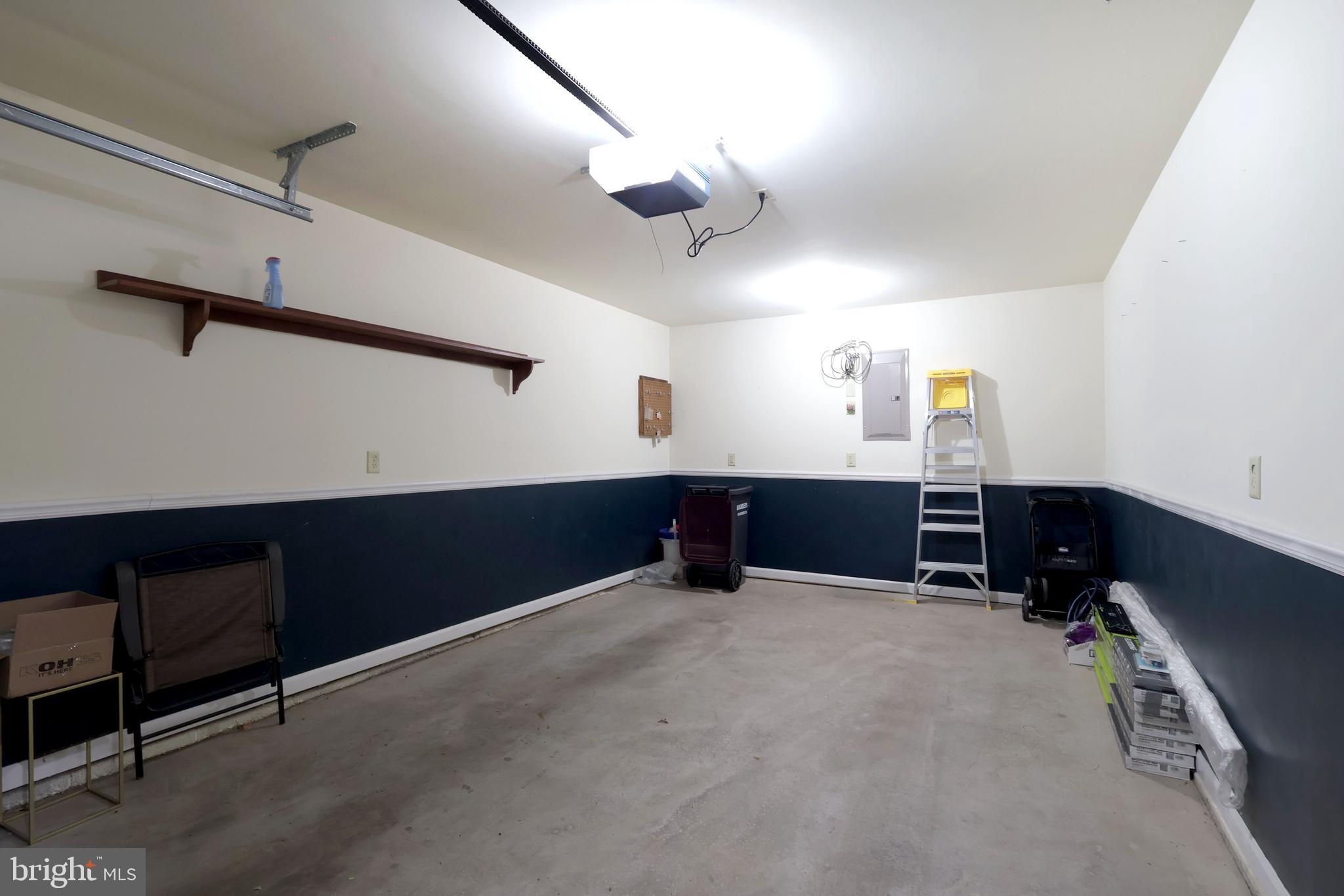 VILLAGE AT PENN STATE - HOMECOMING RIDGE II - Residential