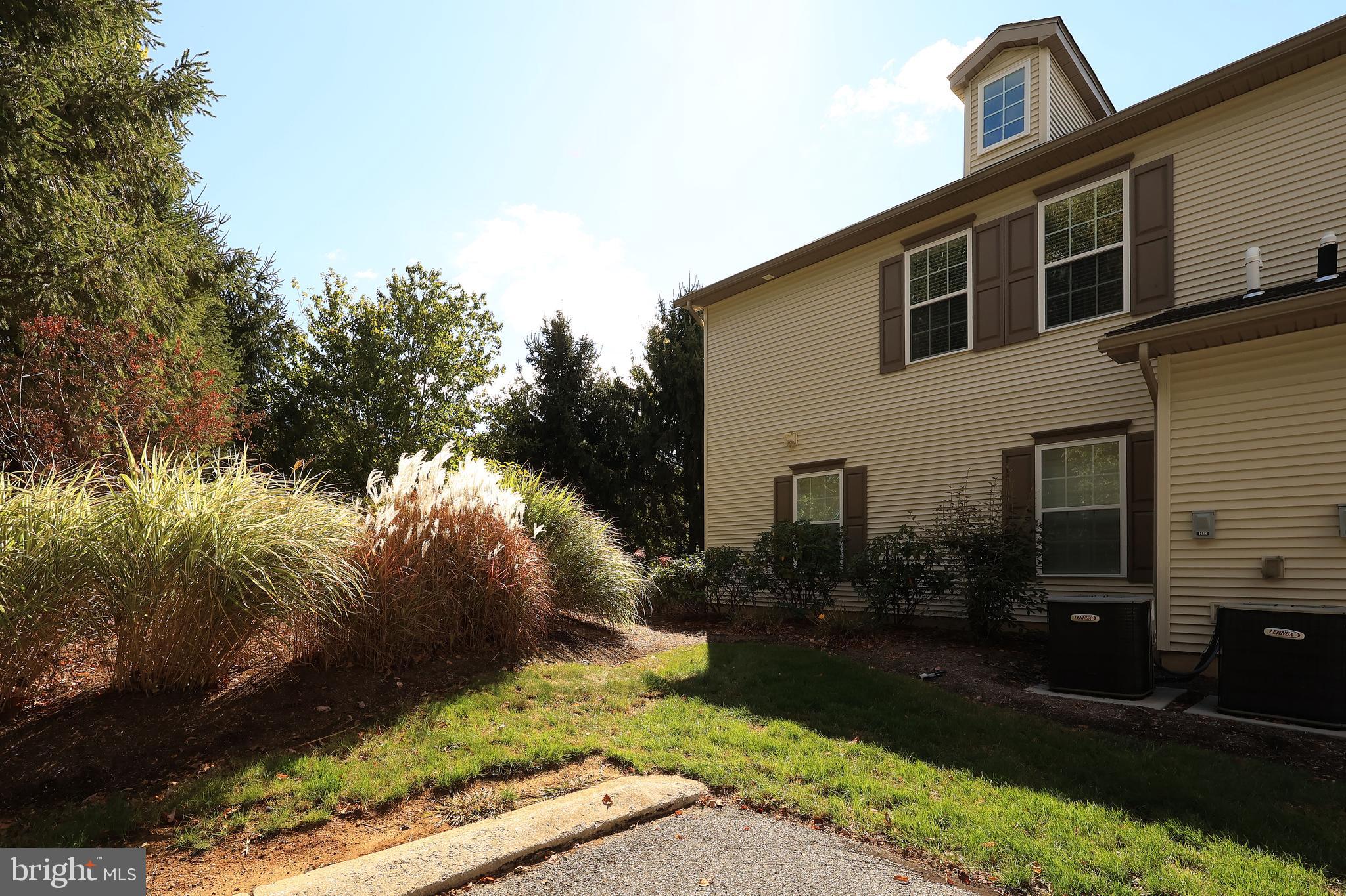 VILLAGE AT PENN STATE - HOMECOMING RIDGE II - Residential