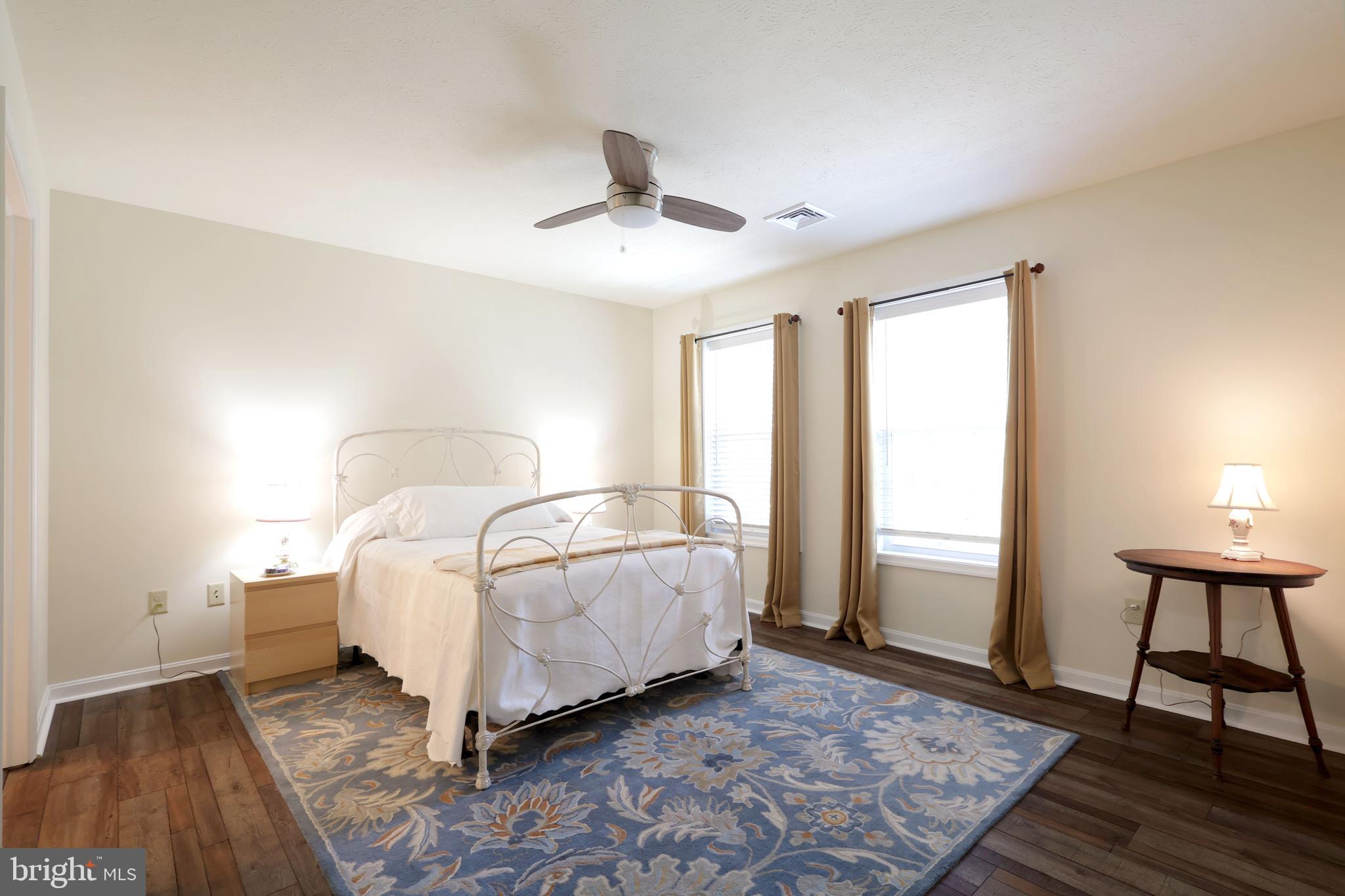 VILLAGE AT PENN STATE - HOMECOMING RIDGE II - Residential