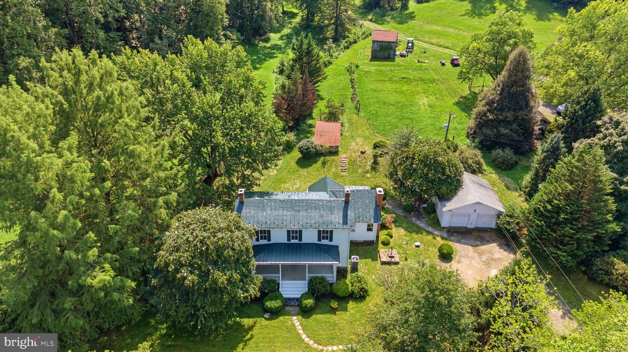 2100 DROVERS LANE