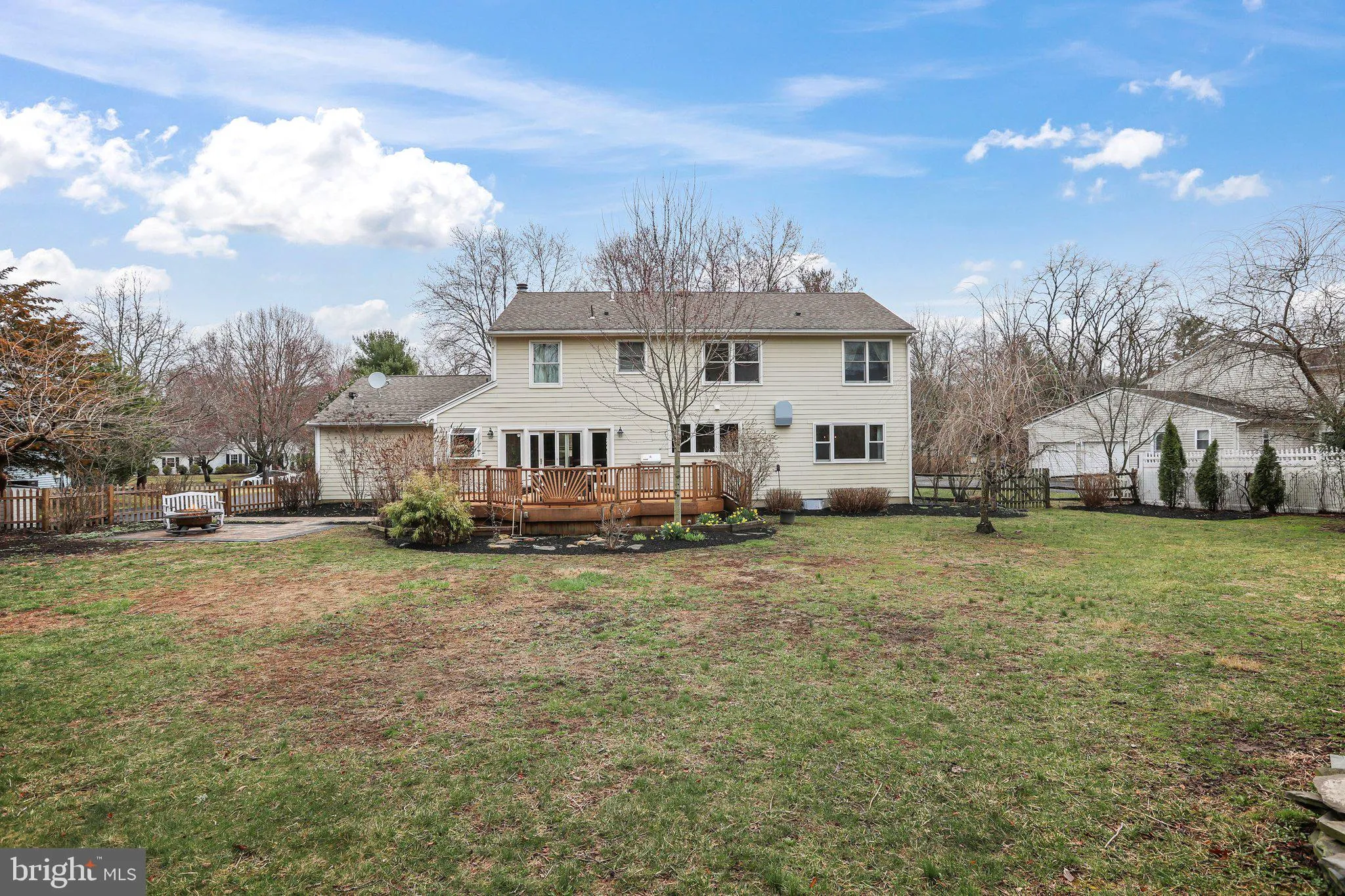 Princeton Junction, New Jersey 08550, United States, 4 Bedrooms Bedrooms, ,3 BathroomsBathrooms,Residential,Pending,101025