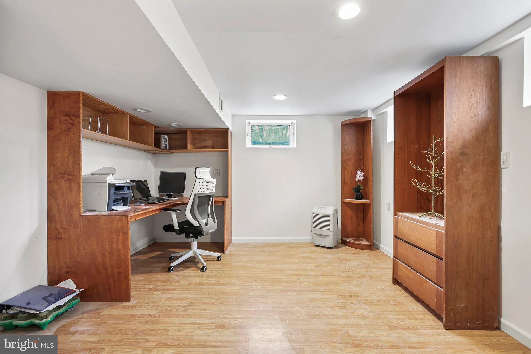 Princeton Junction, New Jersey 08550, United States, 4 Bedrooms Bedrooms, ,3 BathroomsBathrooms,Residential,Pending,101025