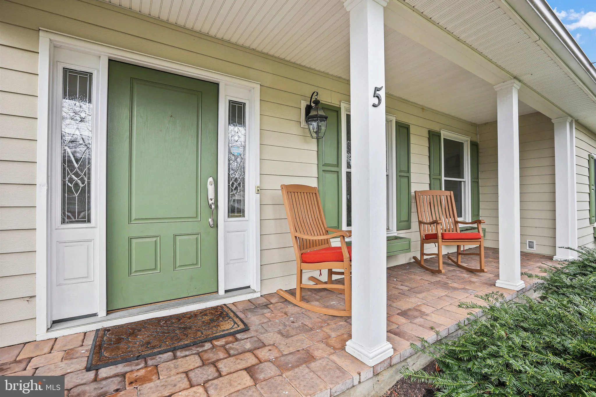 Princeton Junction, New Jersey 08550, United States, 4 Bedrooms Bedrooms, ,3 BathroomsBathrooms,Residential,Pending,101025