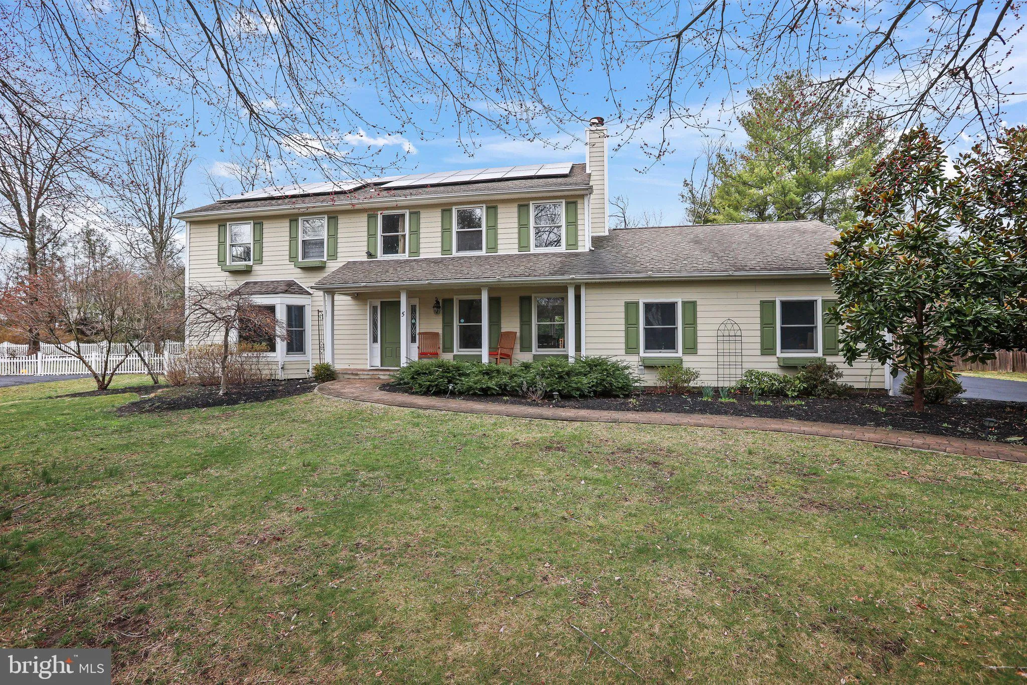 Princeton Junction, New Jersey 08550, United States, 4 Bedrooms Bedrooms, ,3 BathroomsBathrooms,Residential,Pending,101025