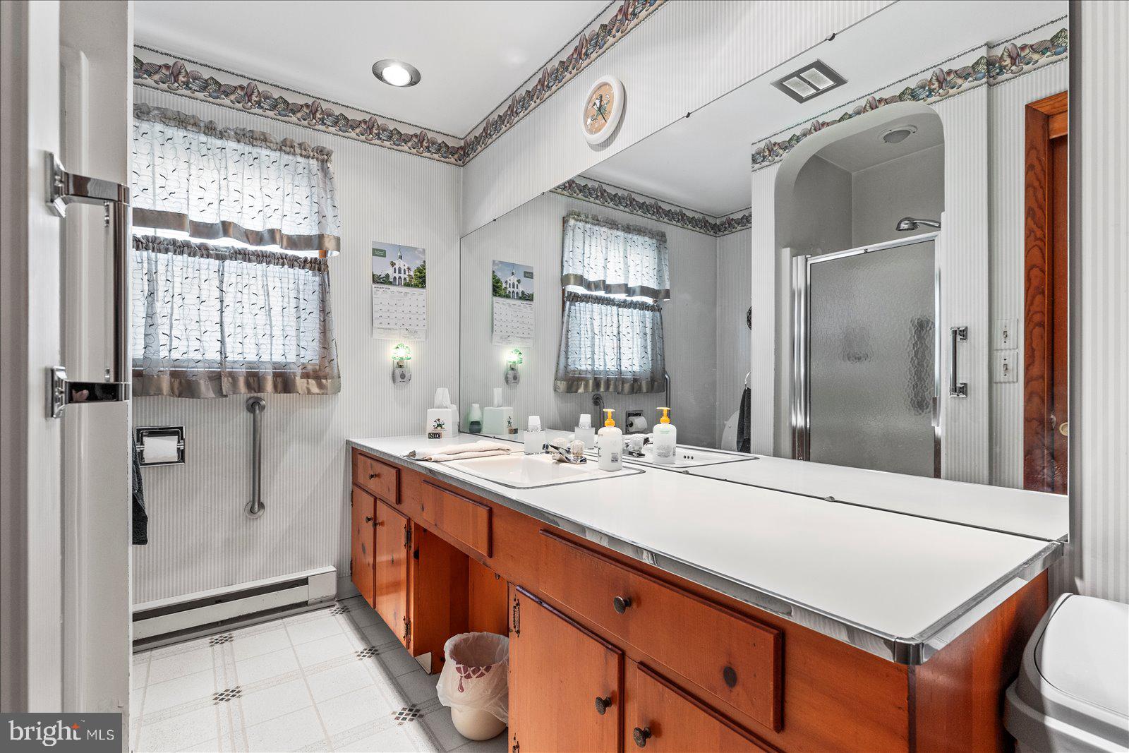 MCSHERRYSTOWN - Residential