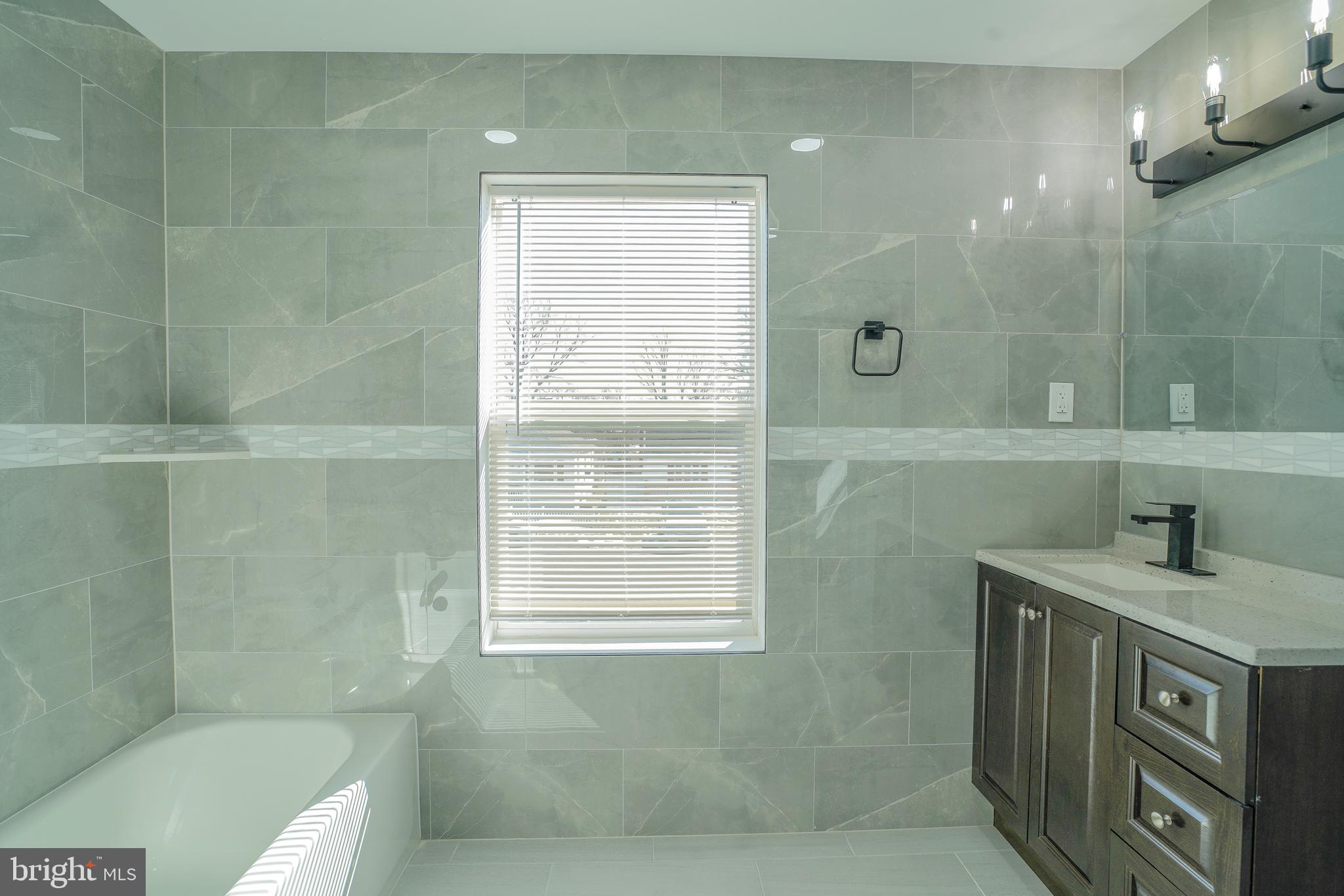 CROYDON - Residential