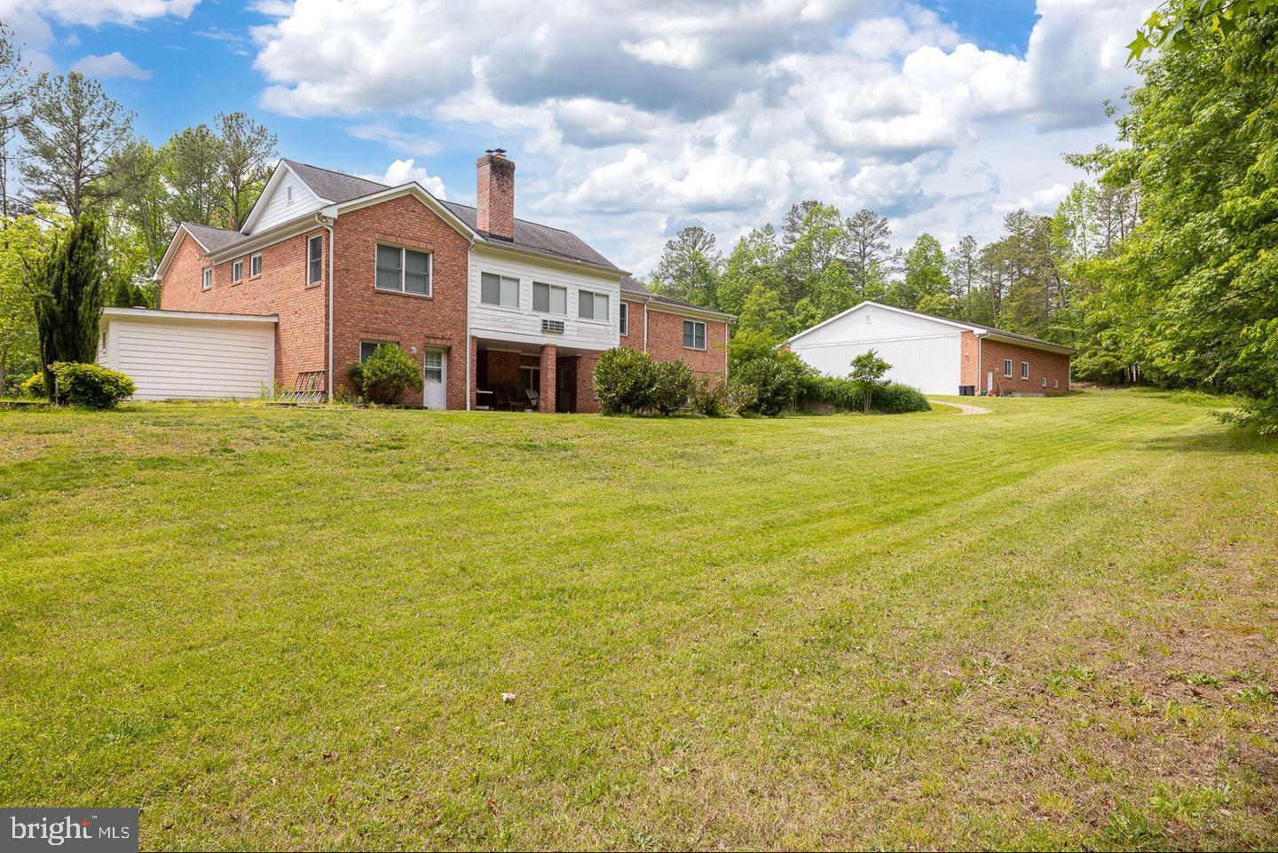 DOGWOOD AIR PARK - Residential