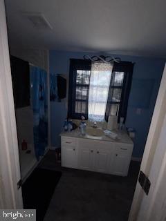 MARINERS COVE - Residential