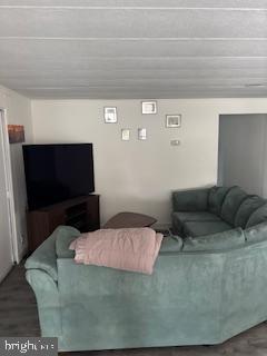 MARINERS COVE - Residential