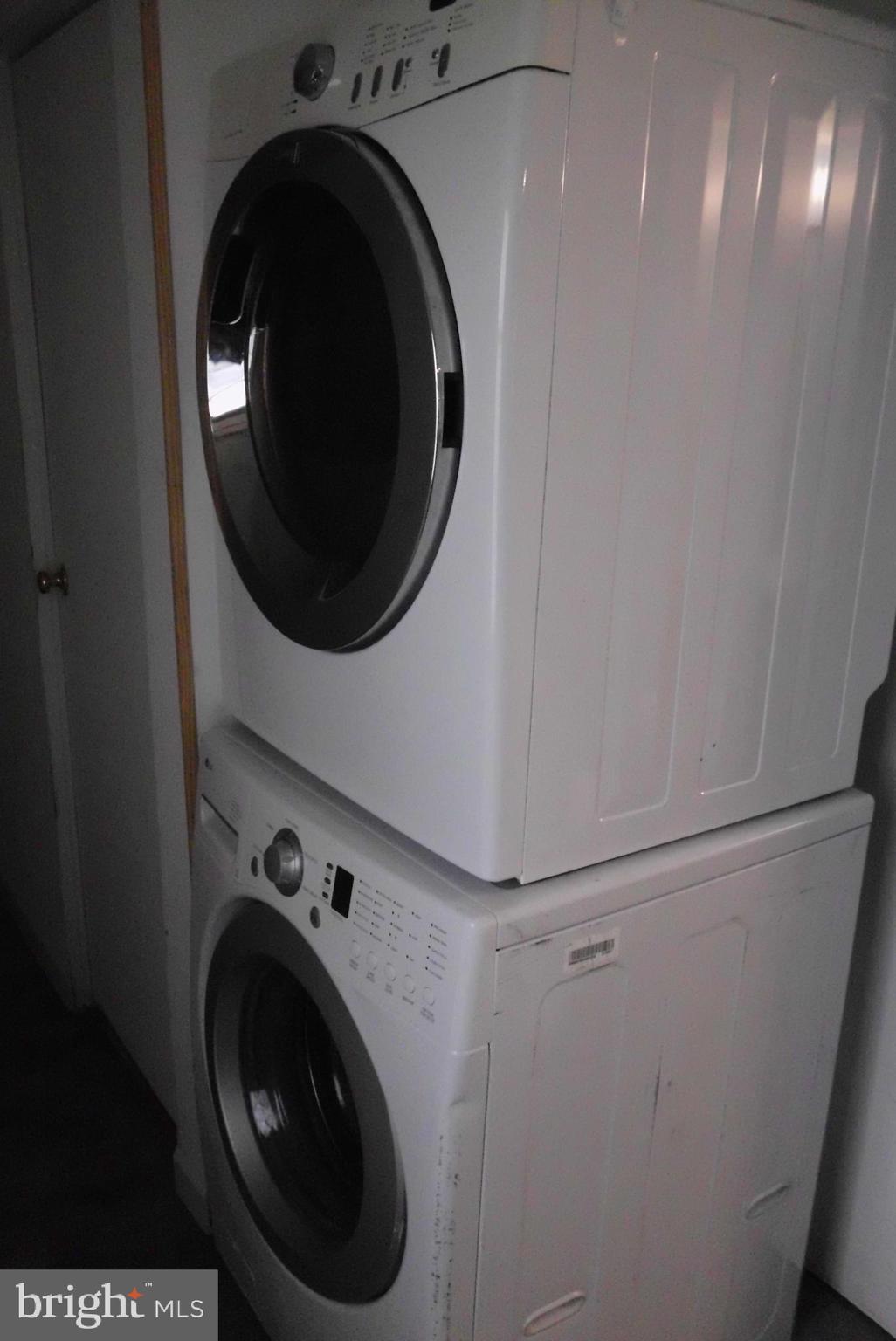 MARINERS COVE - Residential