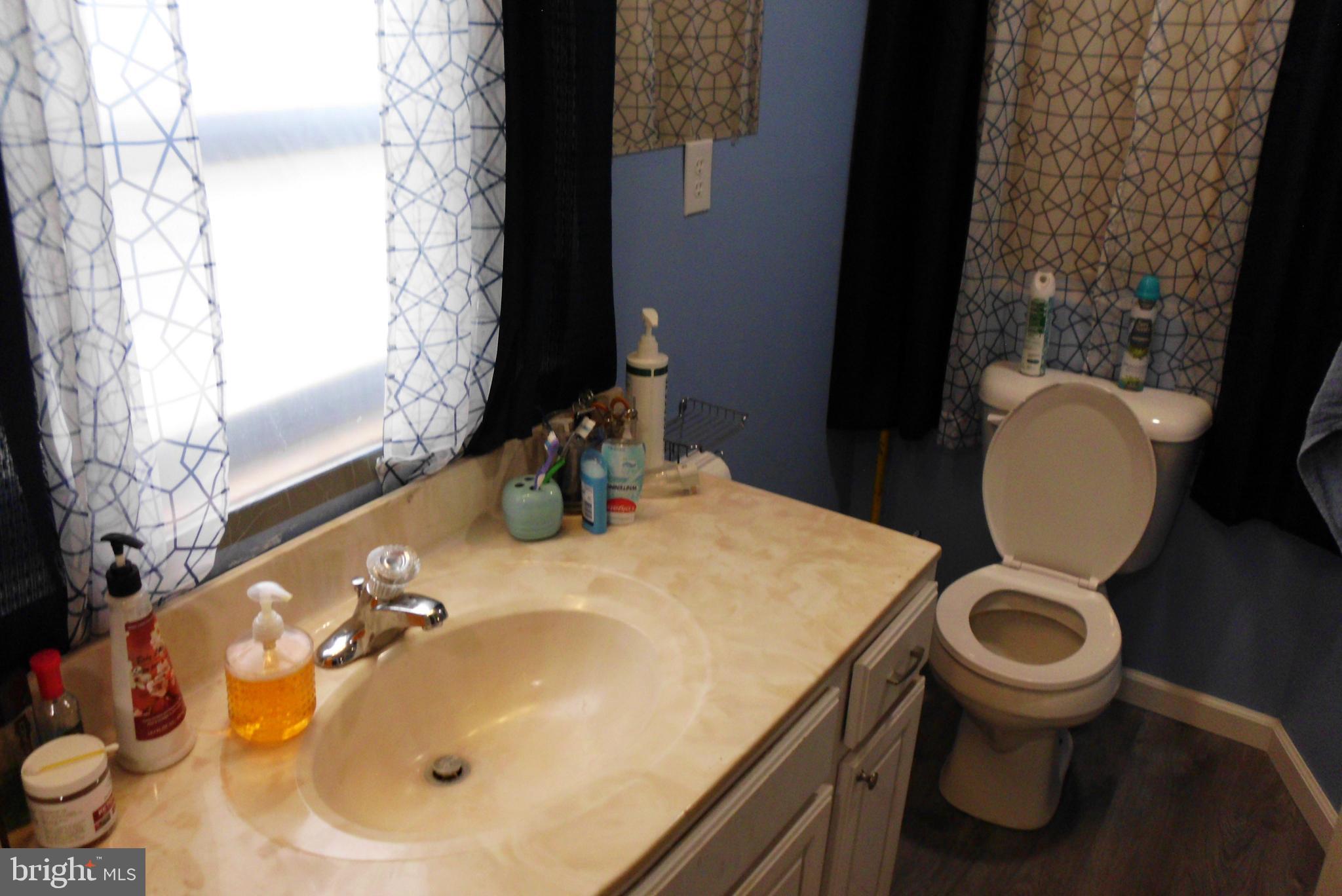 MARINERS COVE - Residential