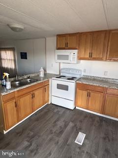 MARINERS COVE - Residential