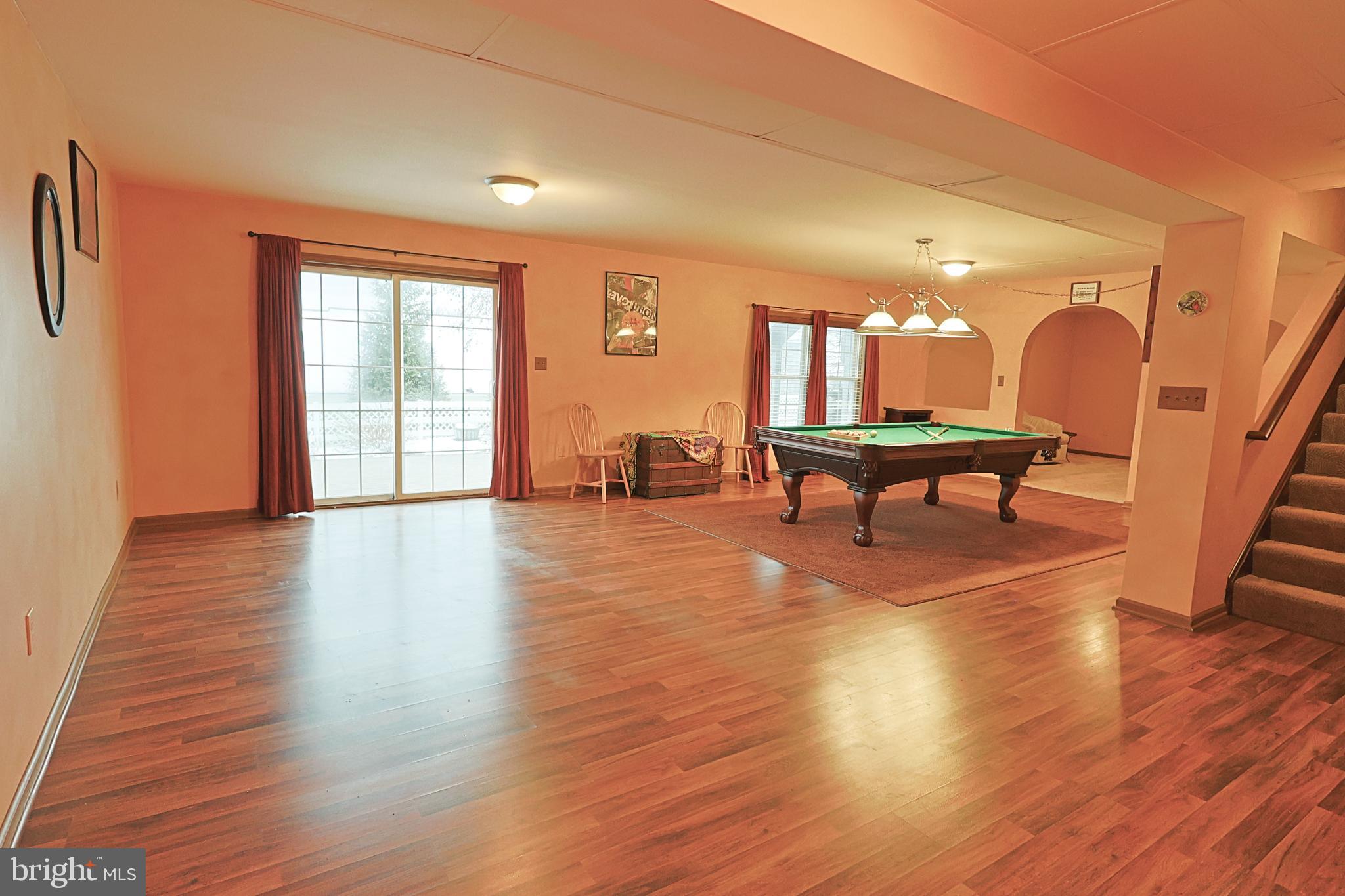 CEDAR HOLLOW - Residential