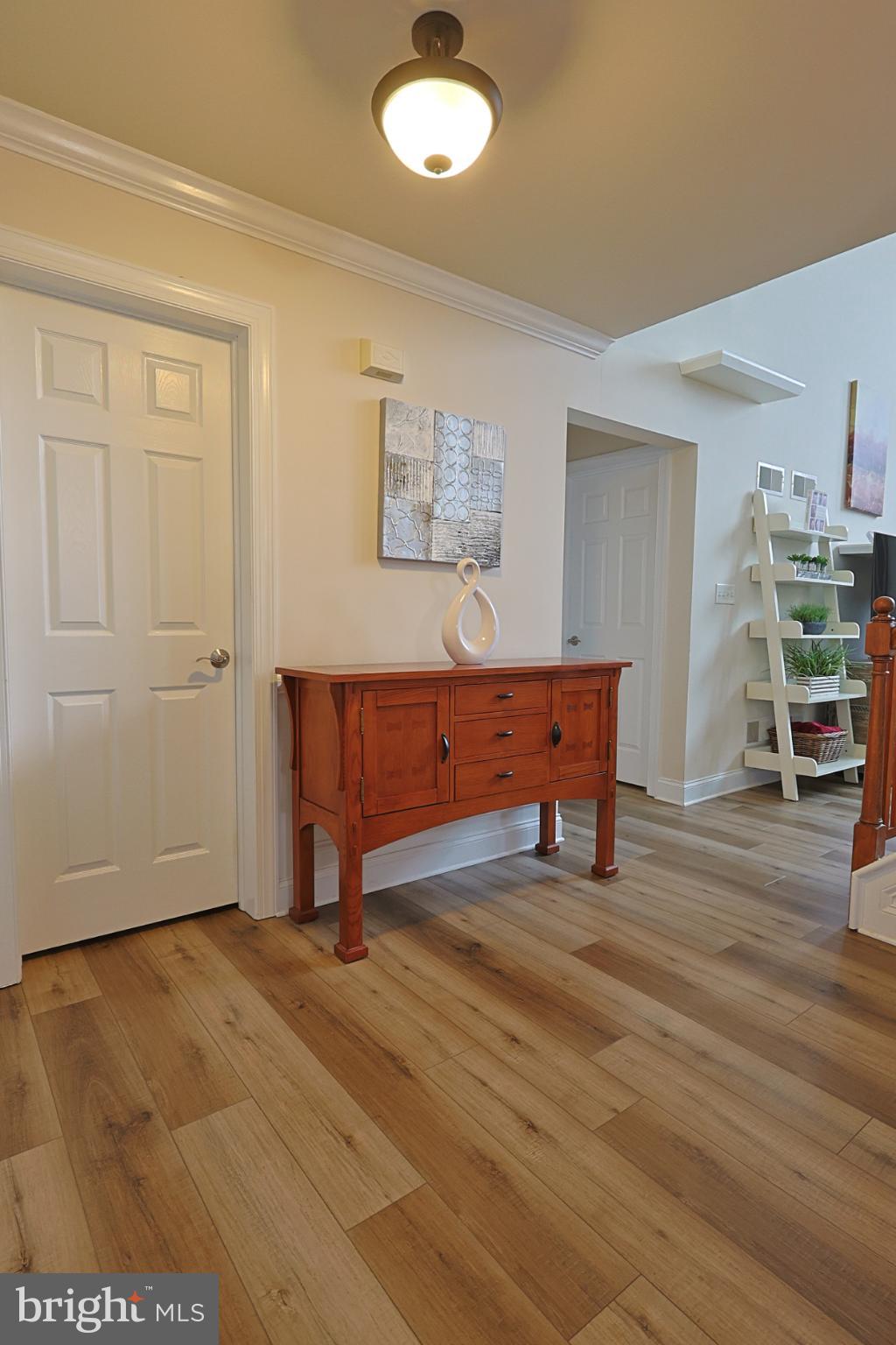 CEDAR HOLLOW - Residential