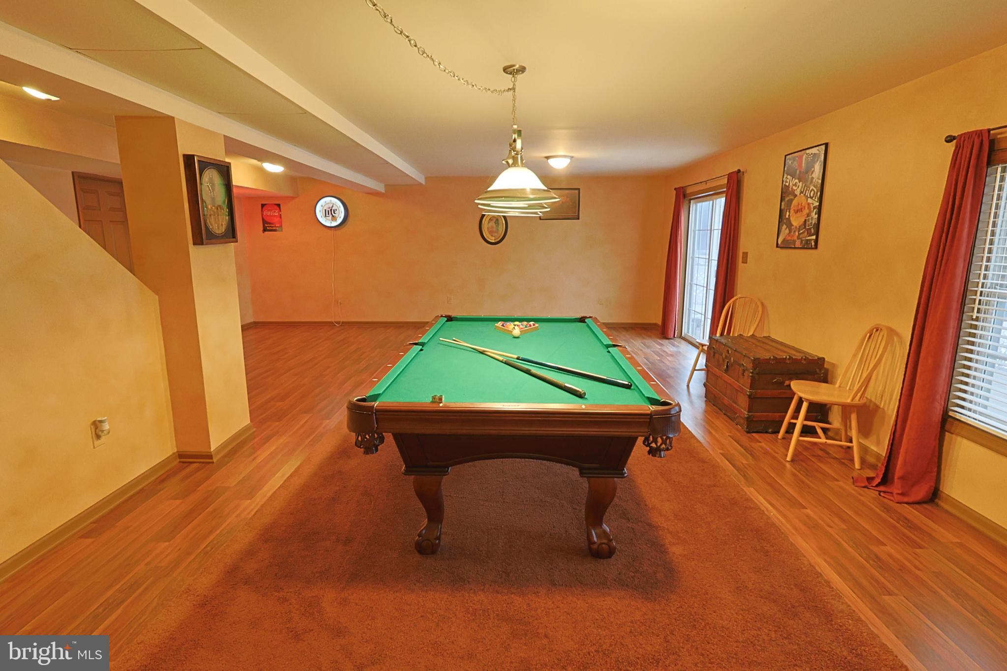 CEDAR HOLLOW - Residential