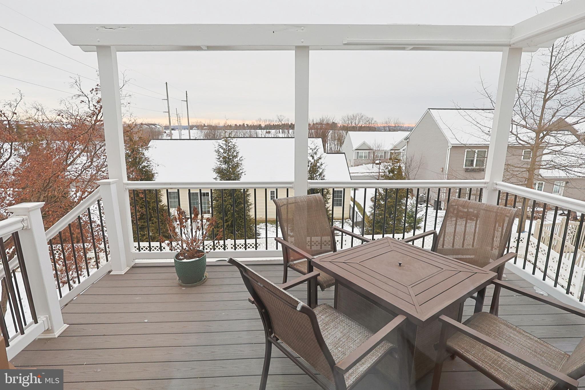 CEDAR HOLLOW - Residential