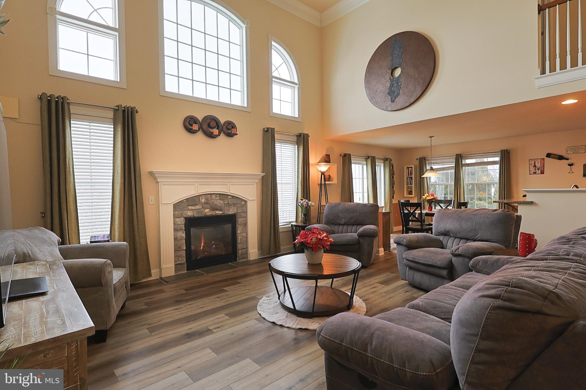 CEDAR HOLLOW - Residential