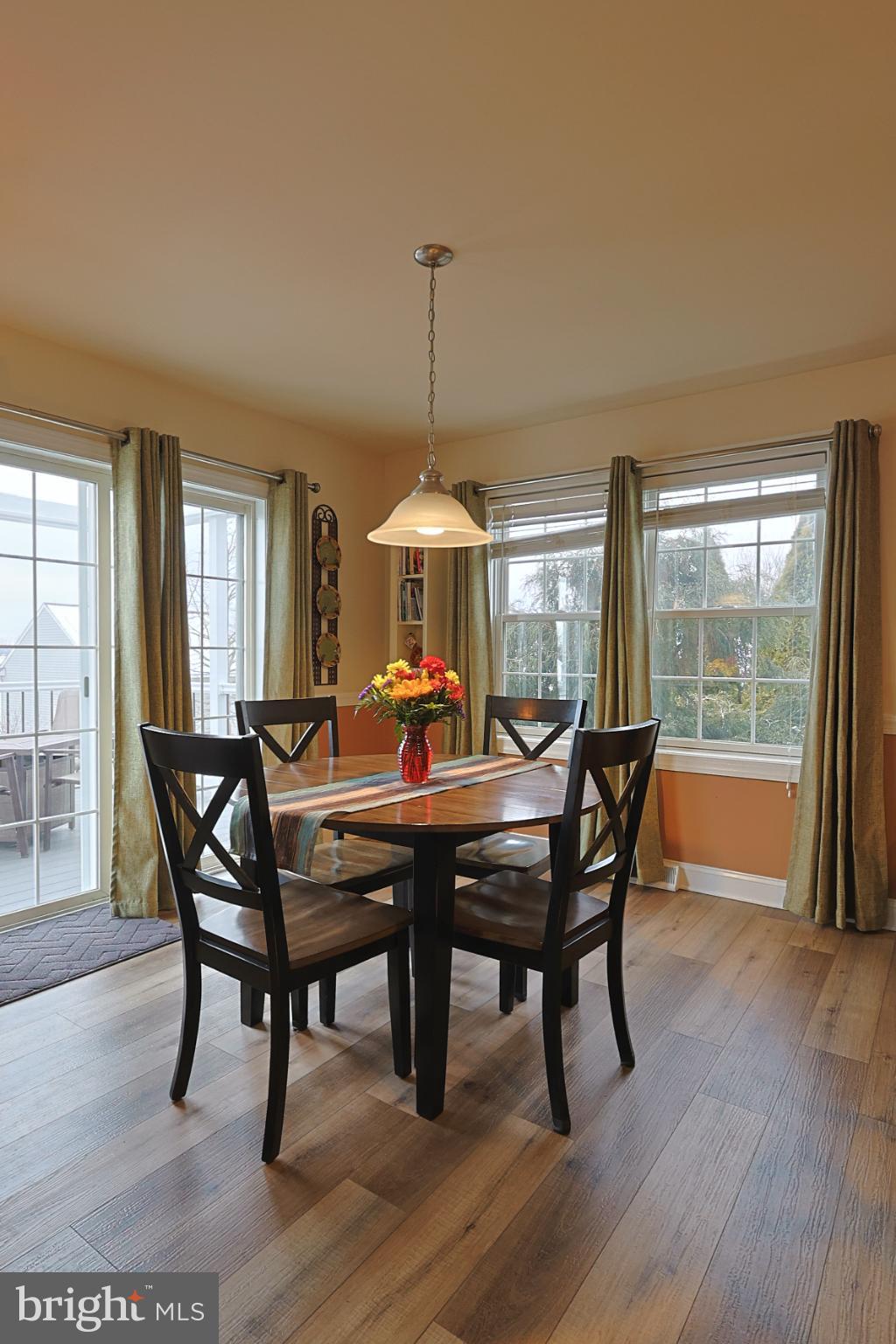 CEDAR HOLLOW - Residential