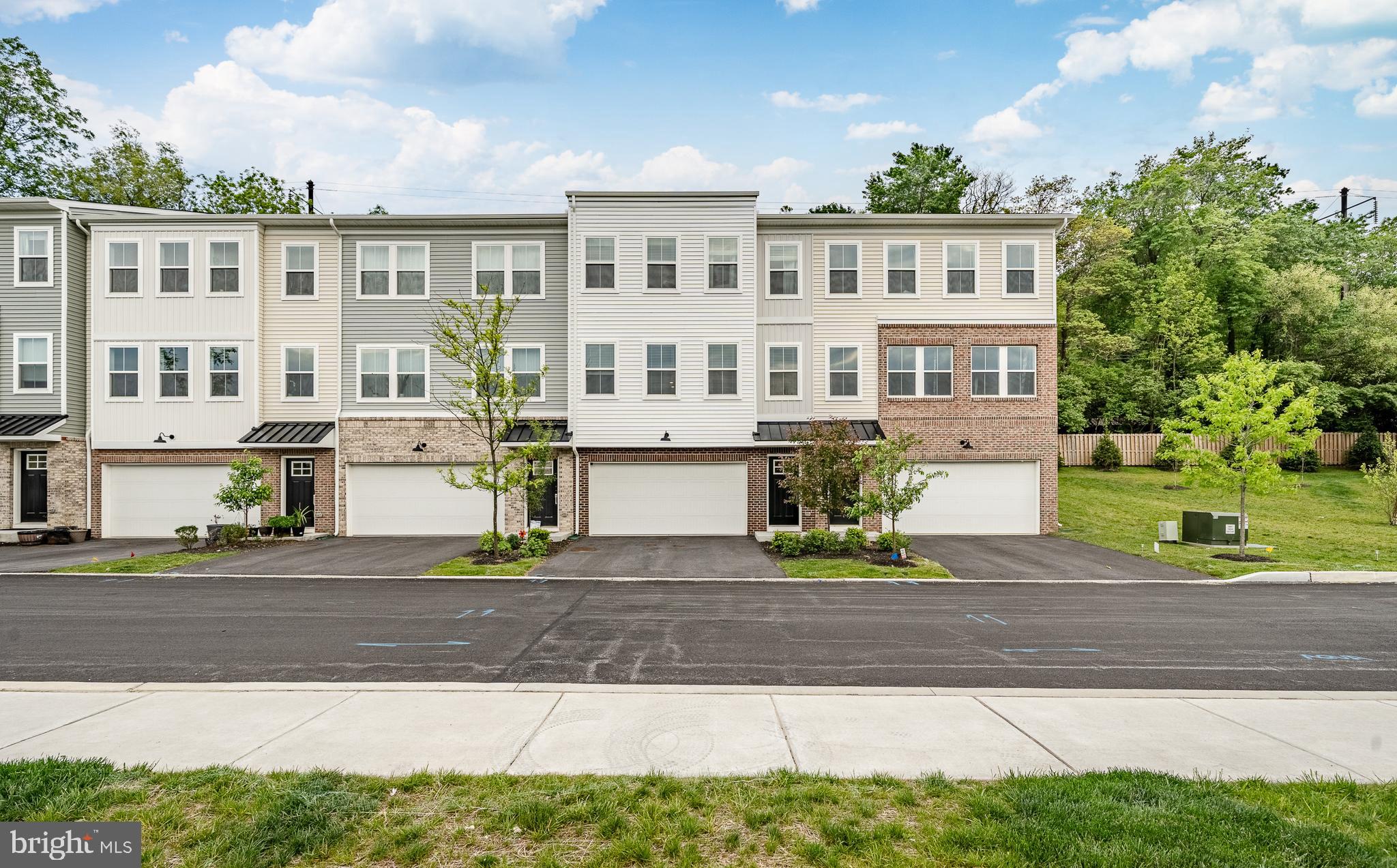 CLOVER MILL - Residential