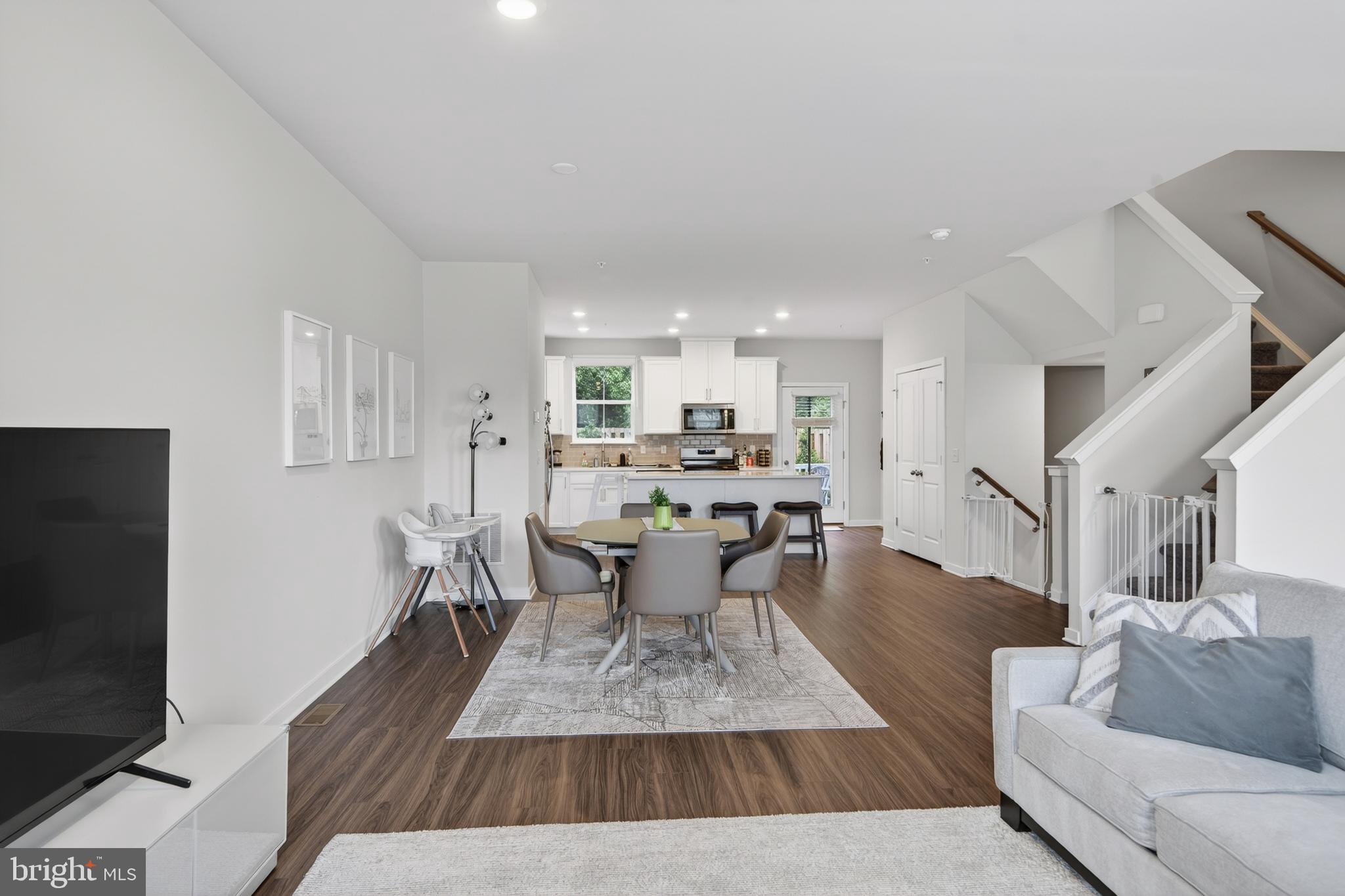 CLOVER MILL - Residential