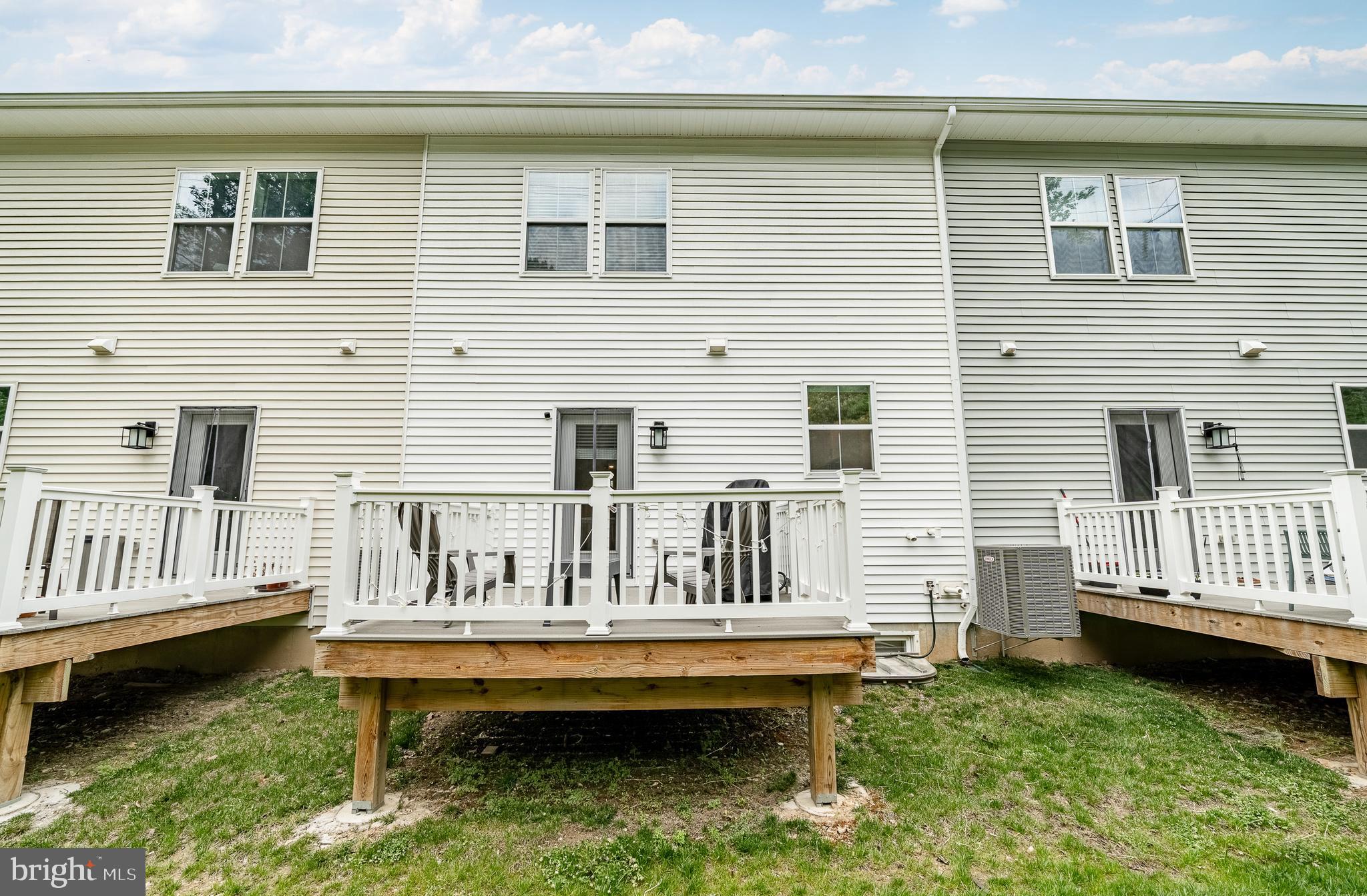 CLOVER MILL - Residential