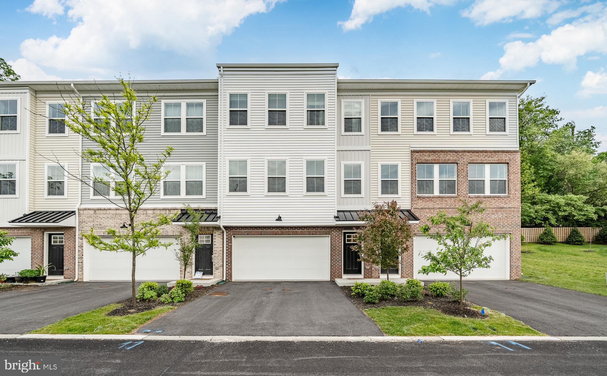 CLOVER MILL - Residential