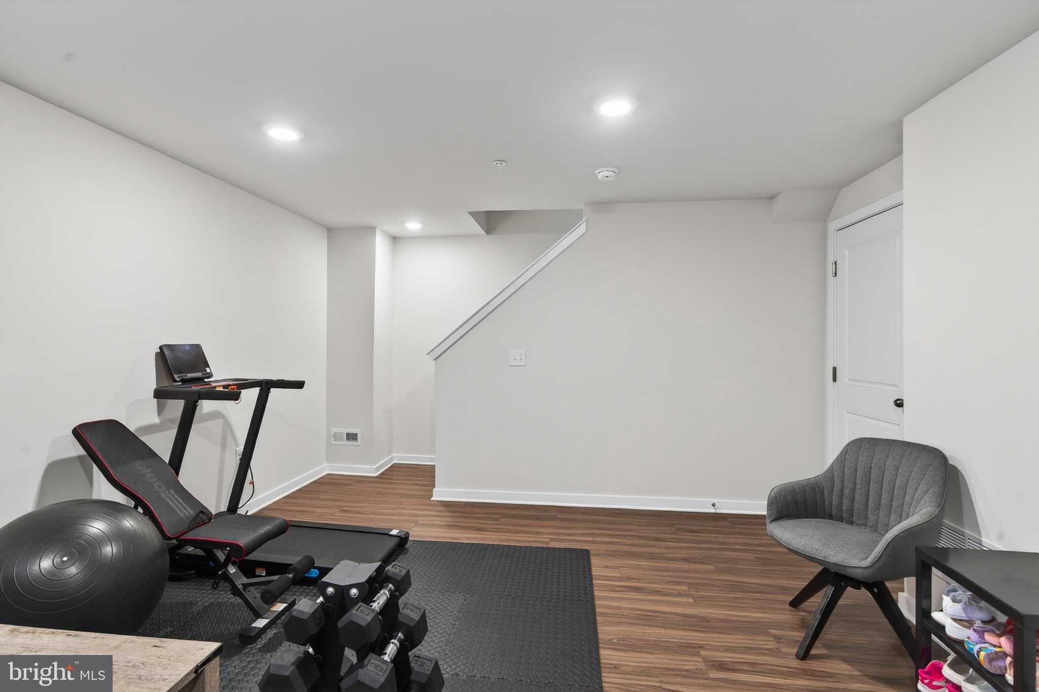 CLOVER MILL - Residential