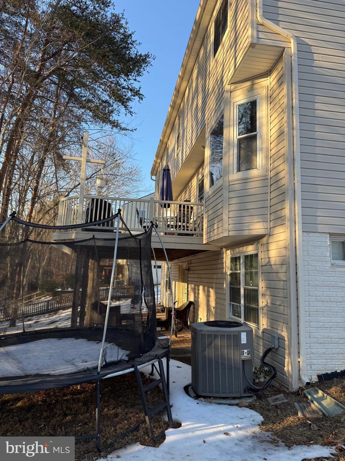 30 WESTHAMPTON COURT