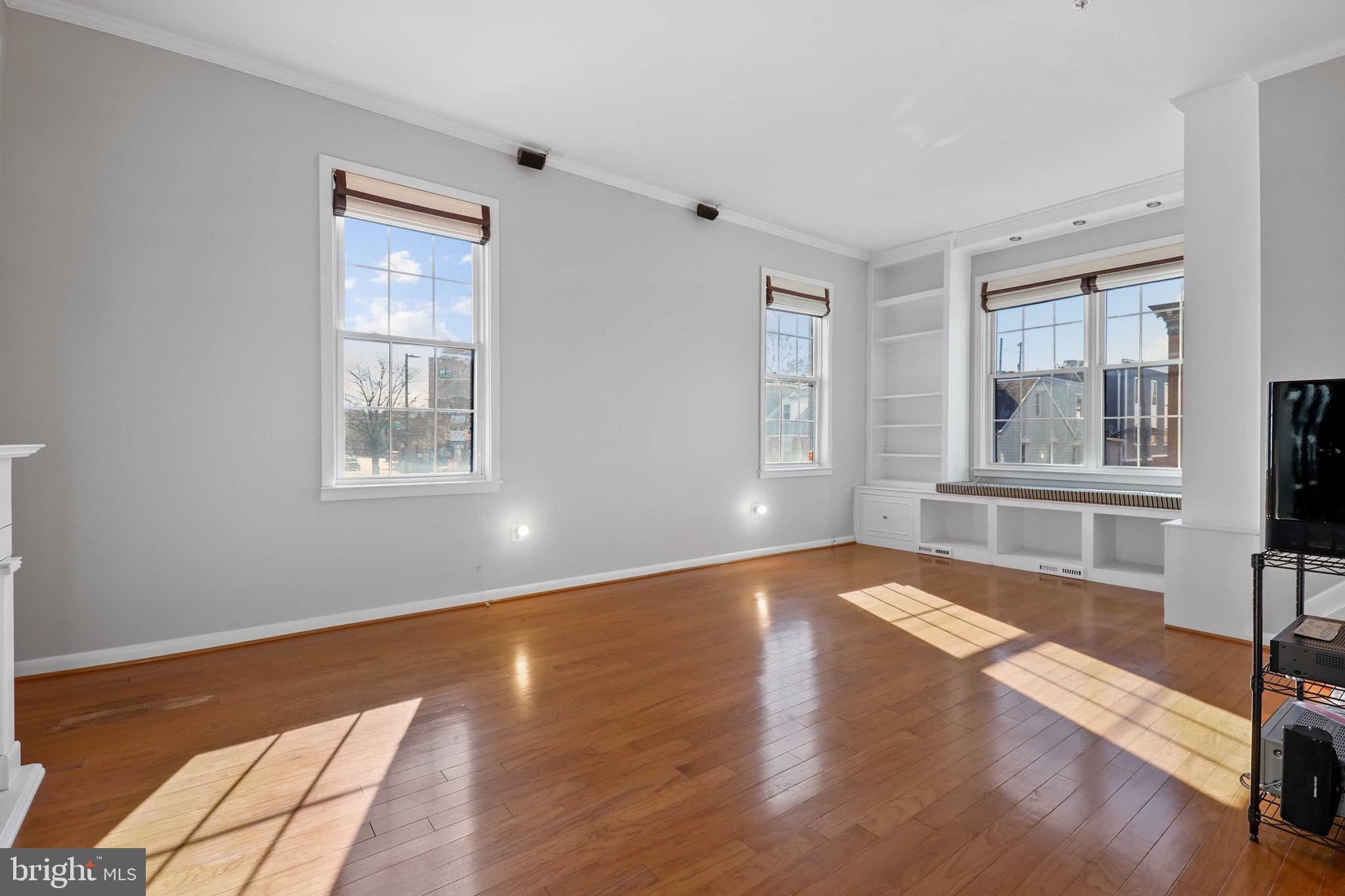 FELLS POINT HISTORIC DISTRICT - Residential Lease