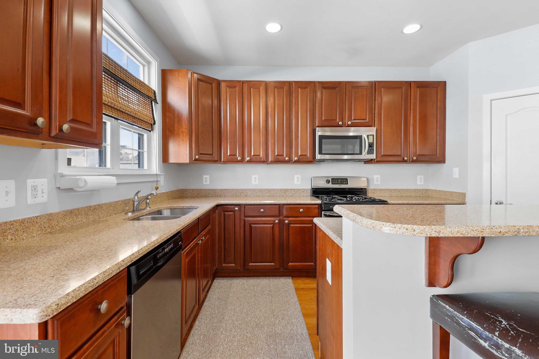 FELLS POINT HISTORIC DISTRICT - Residential Lease