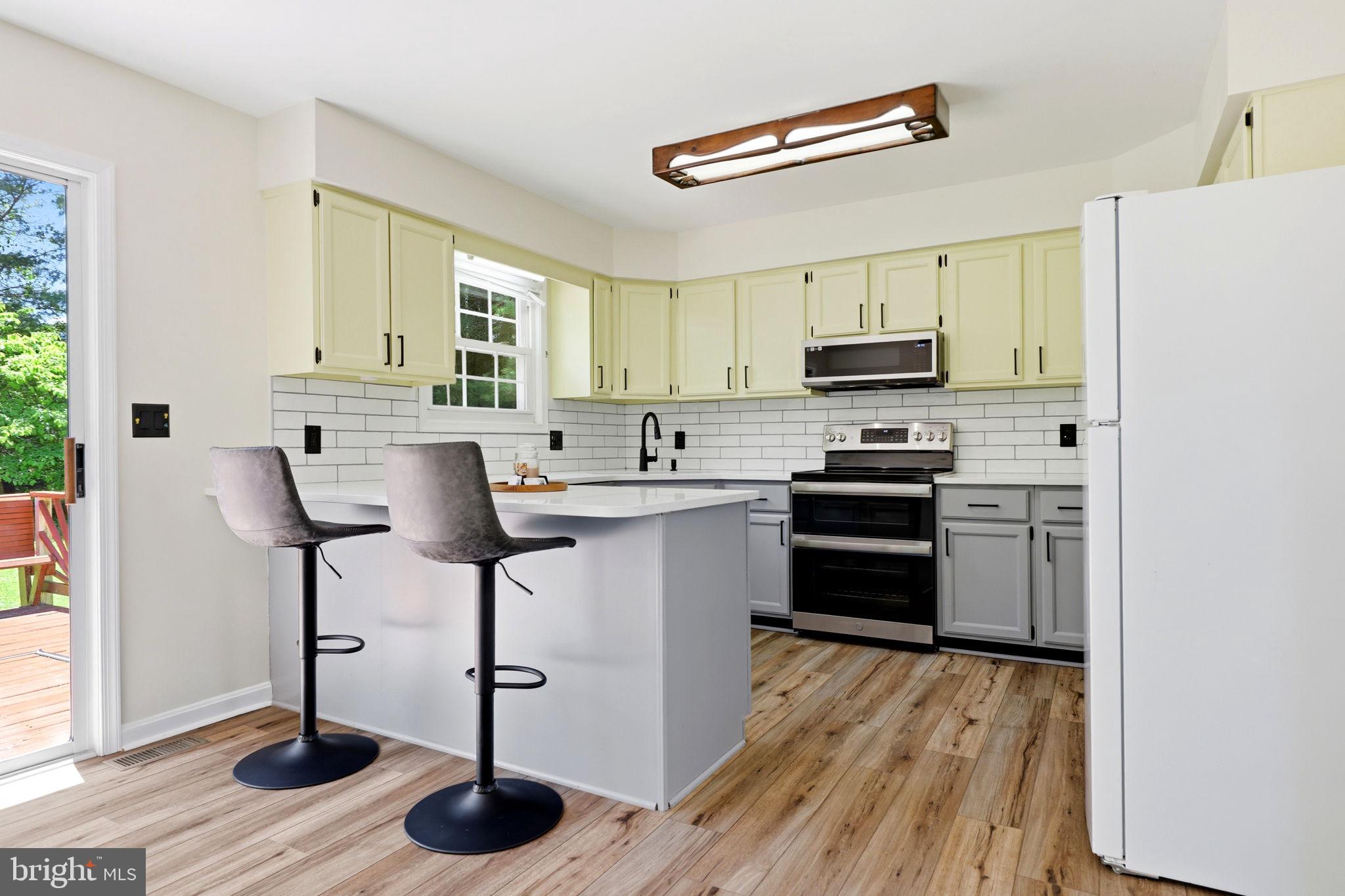 MOSBY MEADOWS - Residential
