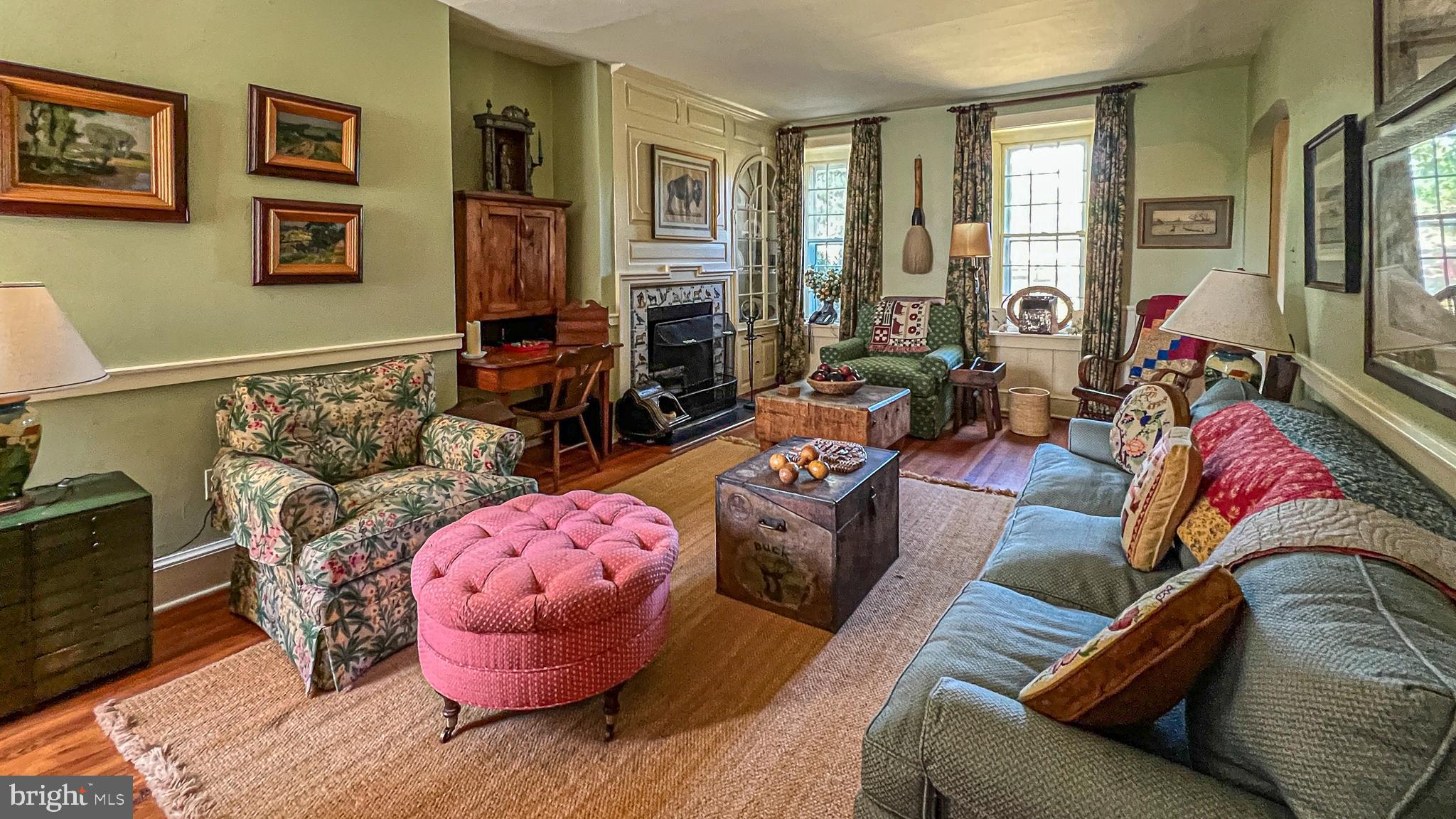 NEERSVILLE - Residential