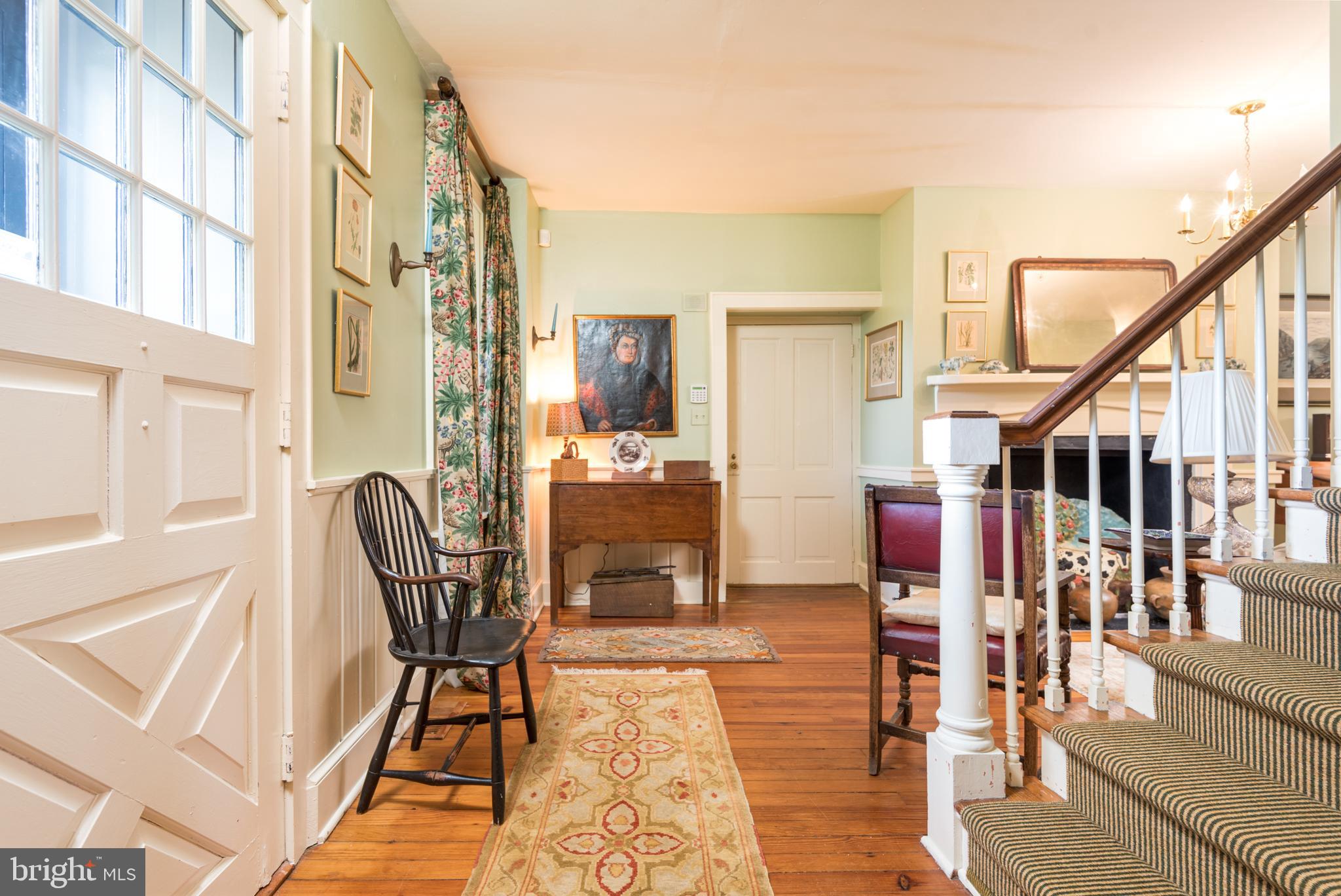 NEERSVILLE - Residential