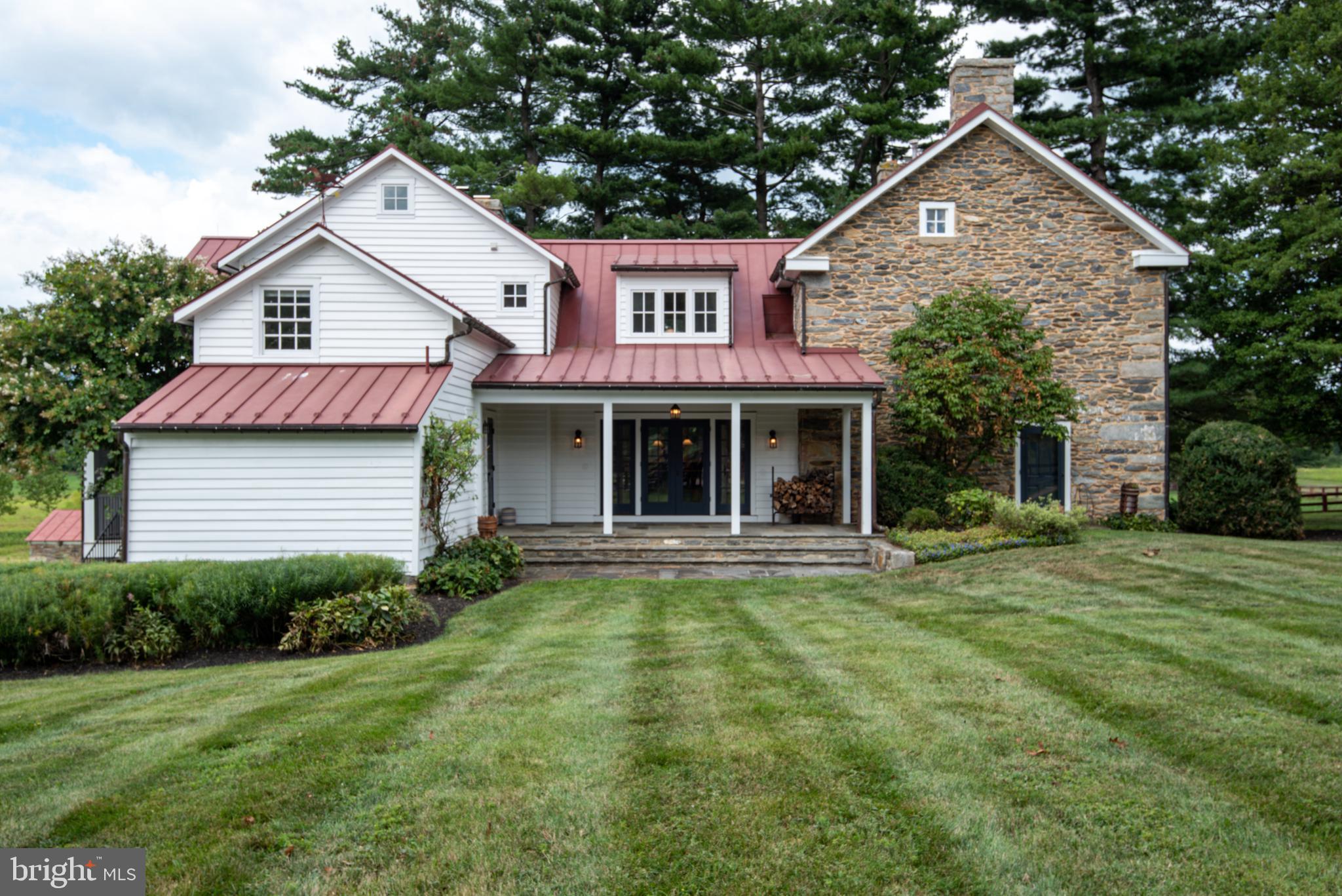 NEERSVILLE - Residential