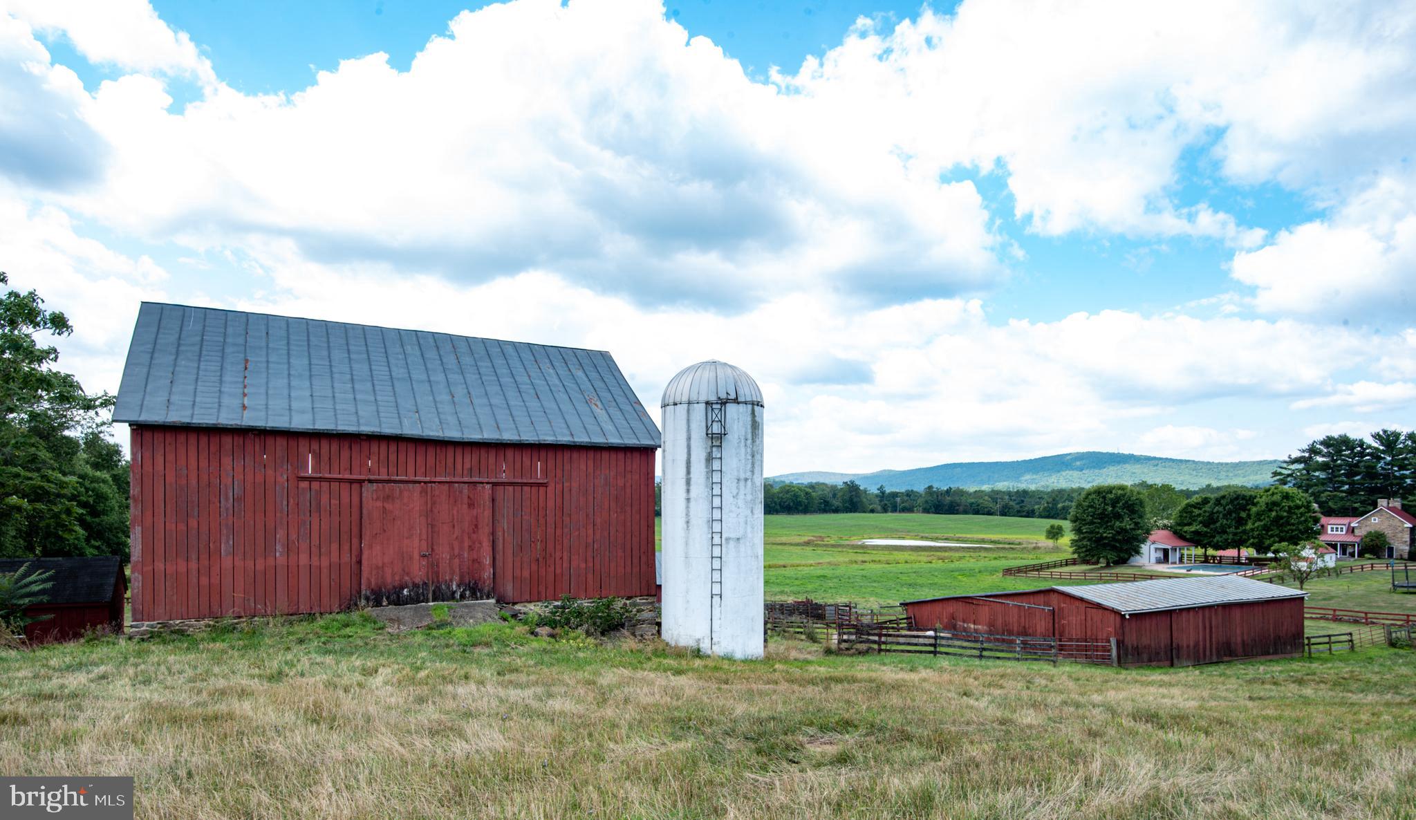 NEERSVILLE - Residential