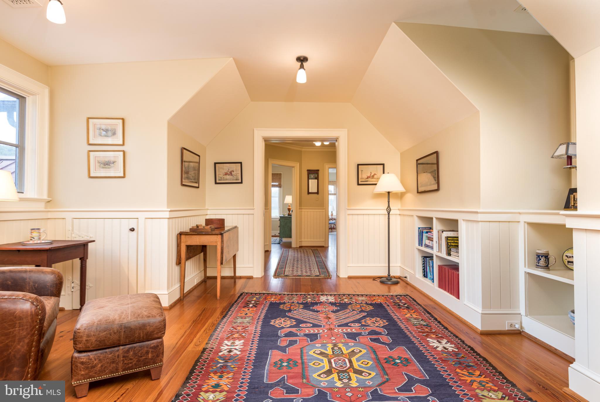 NEERSVILLE - Residential