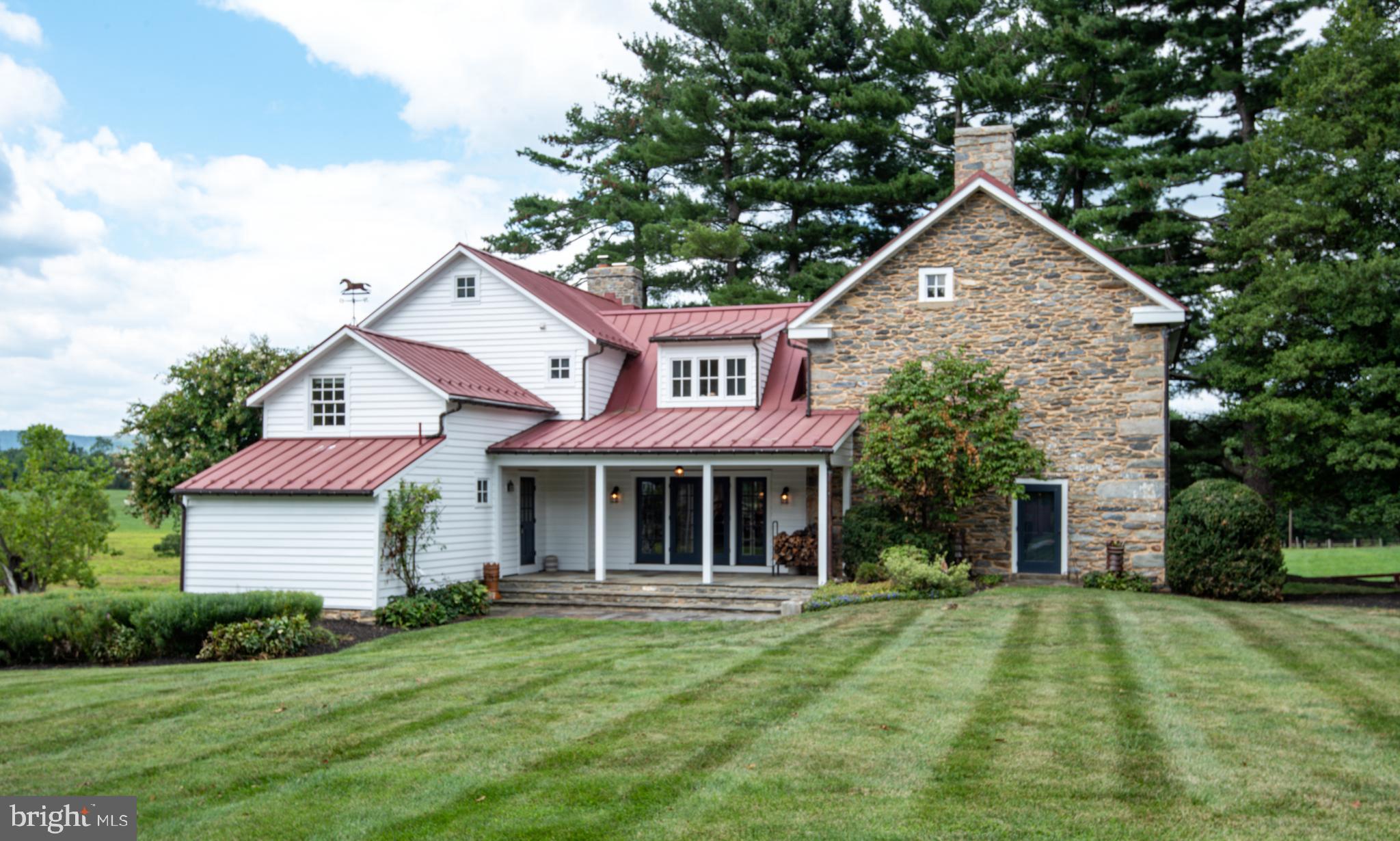 NEERSVILLE - Residential