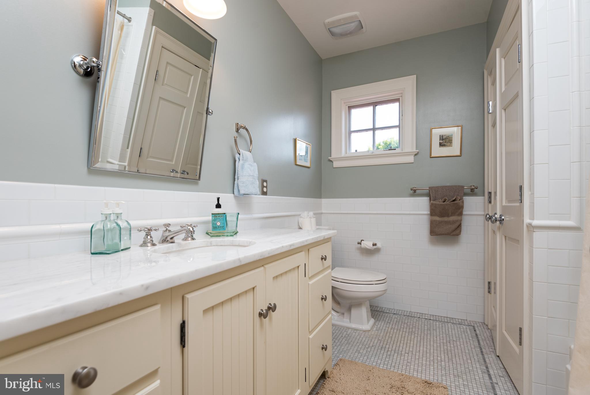 NEERSVILLE - Residential