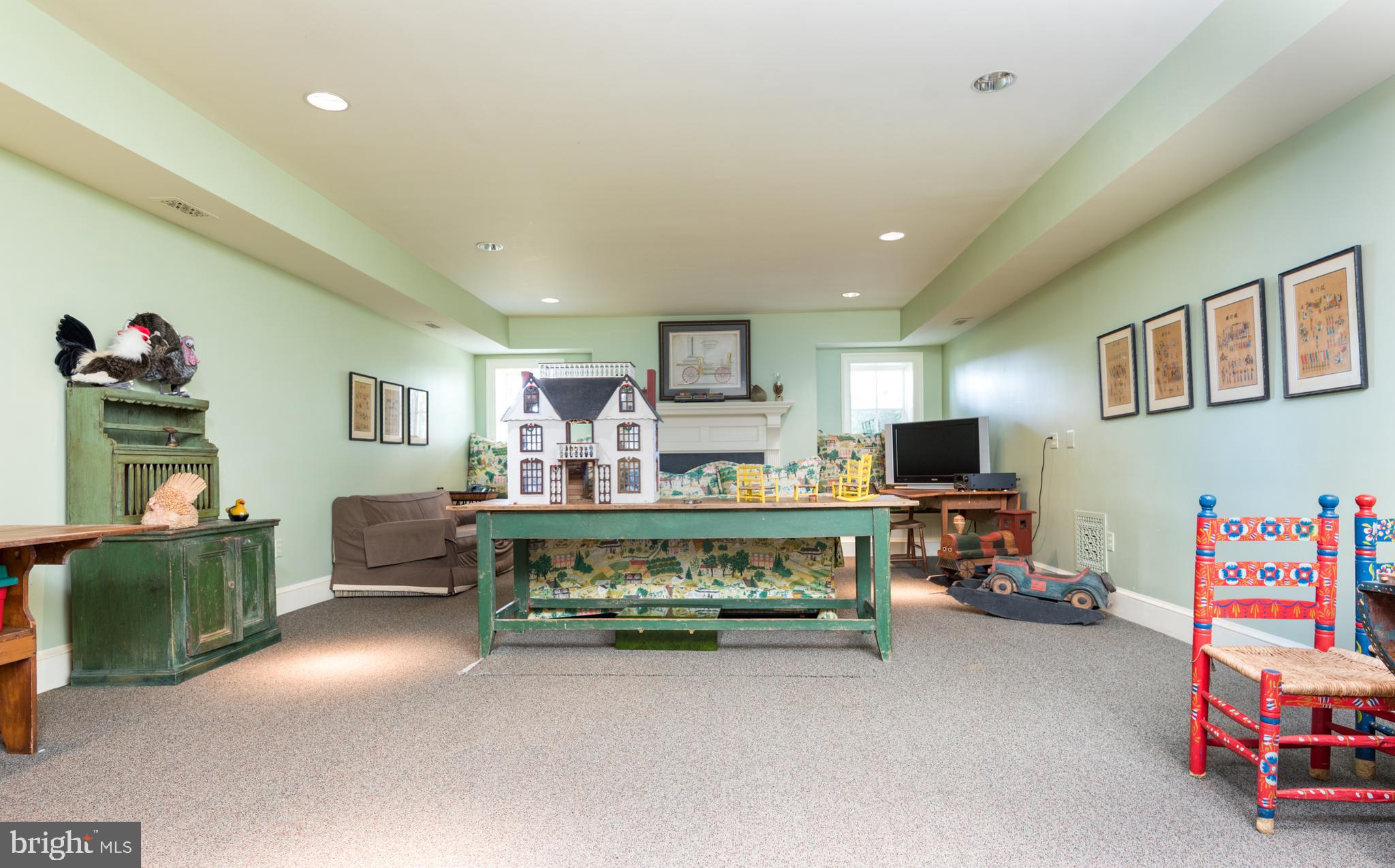 NEERSVILLE - Residential