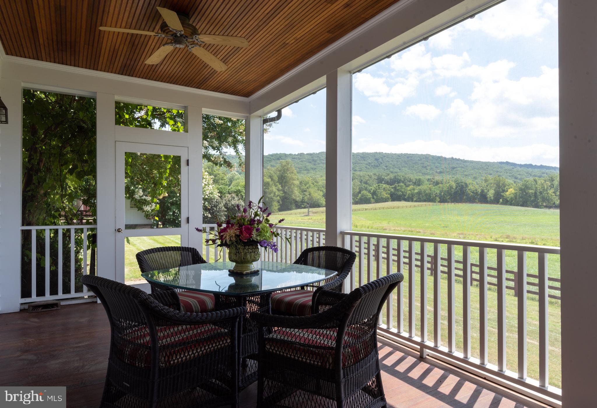 NEERSVILLE - Residential