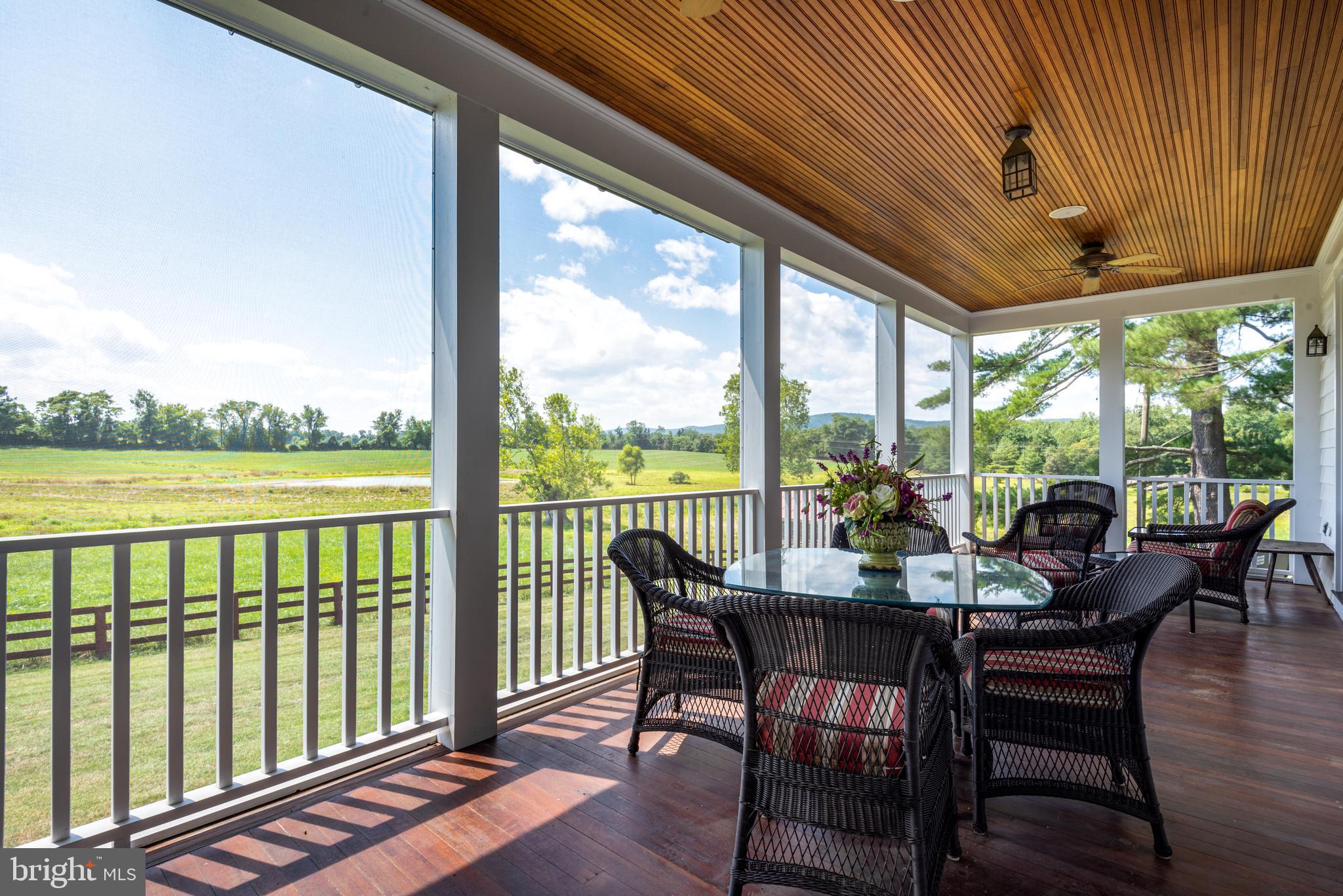 NEERSVILLE - Residential