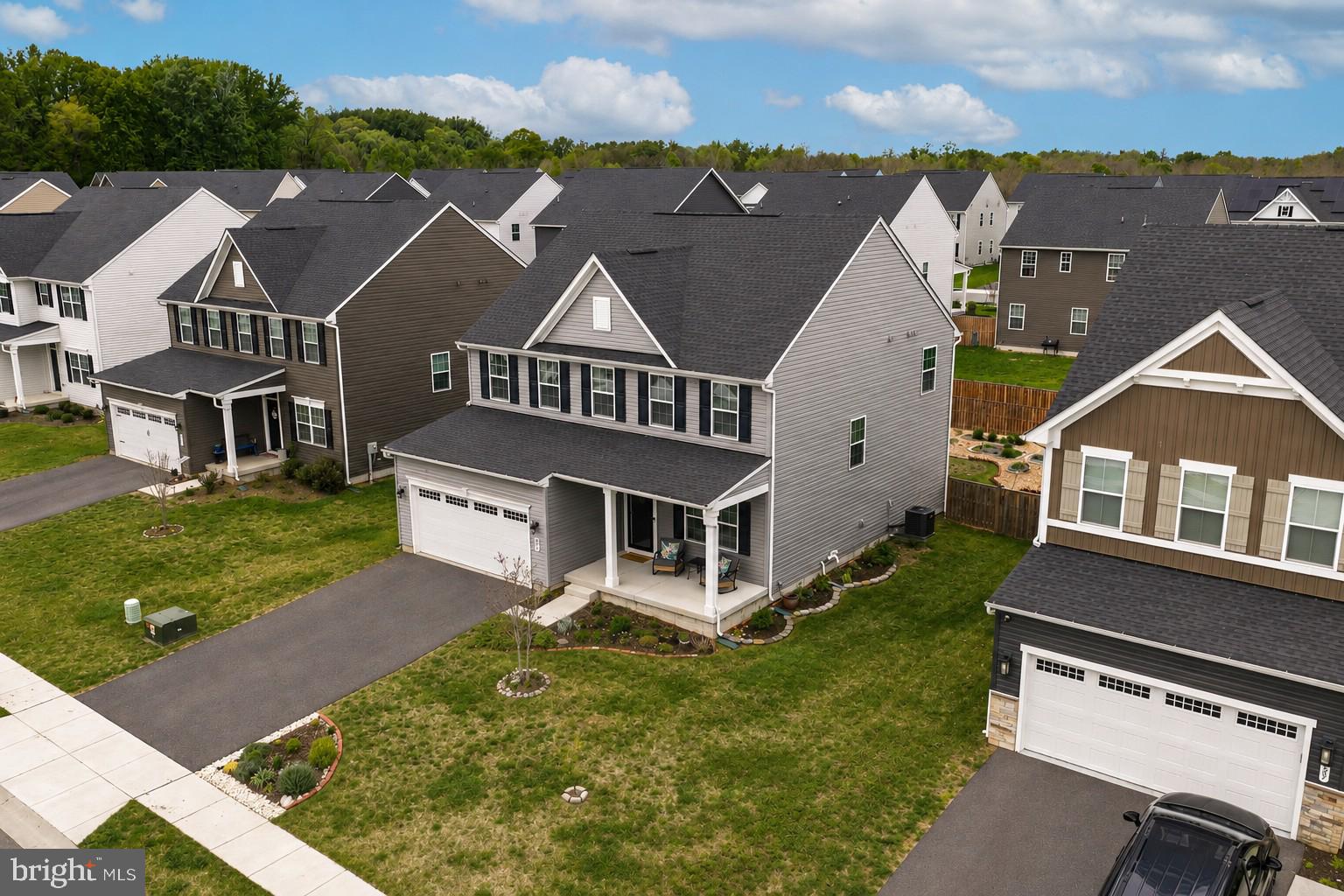 THE LAKES AT MARTINSBURG - Residential