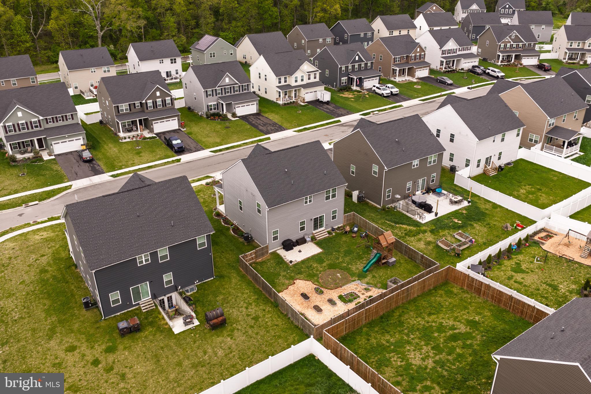 THE LAKES AT MARTINSBURG - Residential