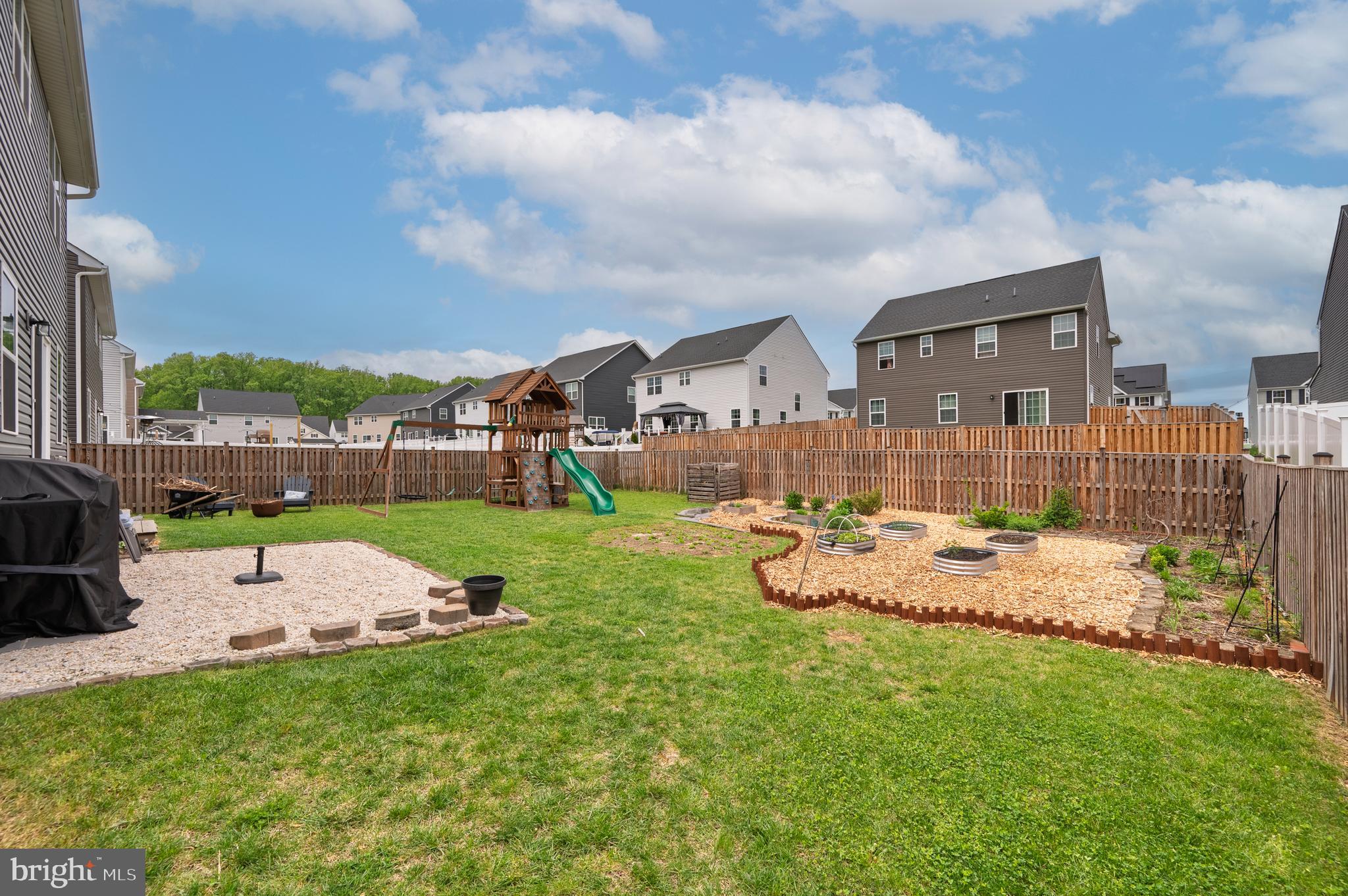 THE LAKES AT MARTINSBURG - Residential