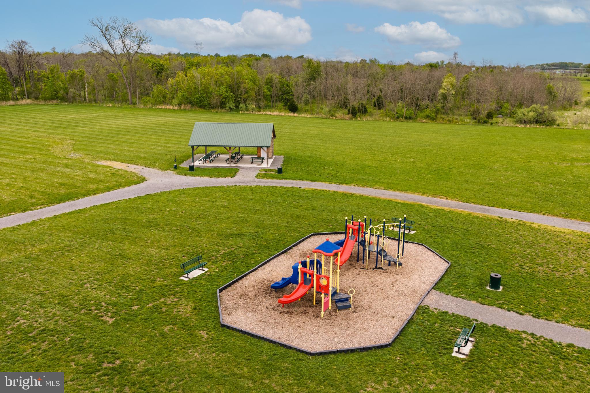 THE LAKES AT MARTINSBURG - Residential