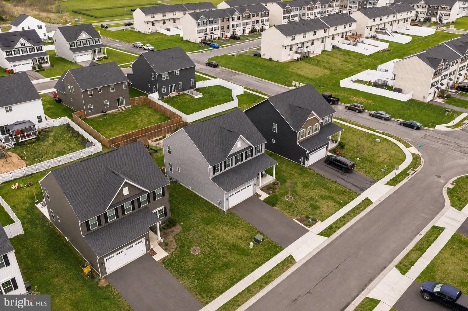 THE LAKES AT MARTINSBURG - Residential
